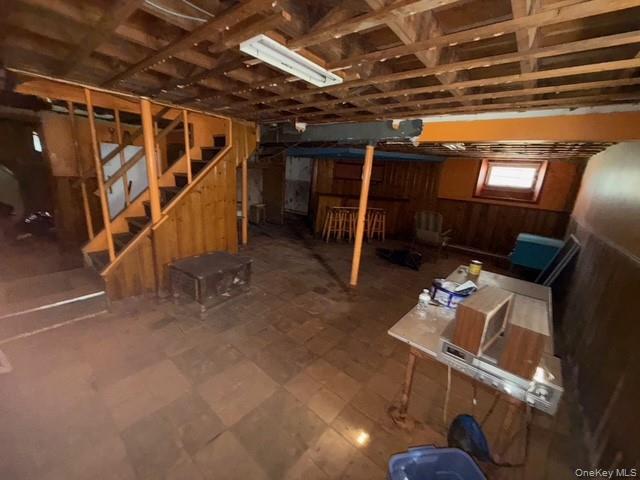 35 Marlow Road, Valley Stream, NY 11580