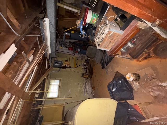 35 Marlow Road, Valley Stream, NY 11580