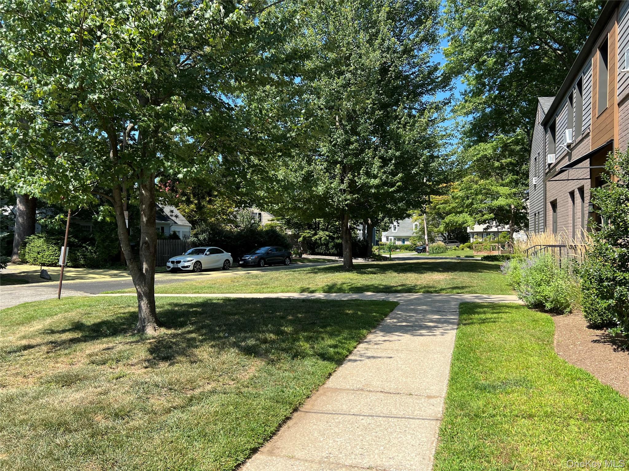 12 Hendrick Lane # 43E, Tarrytown, NY 10591