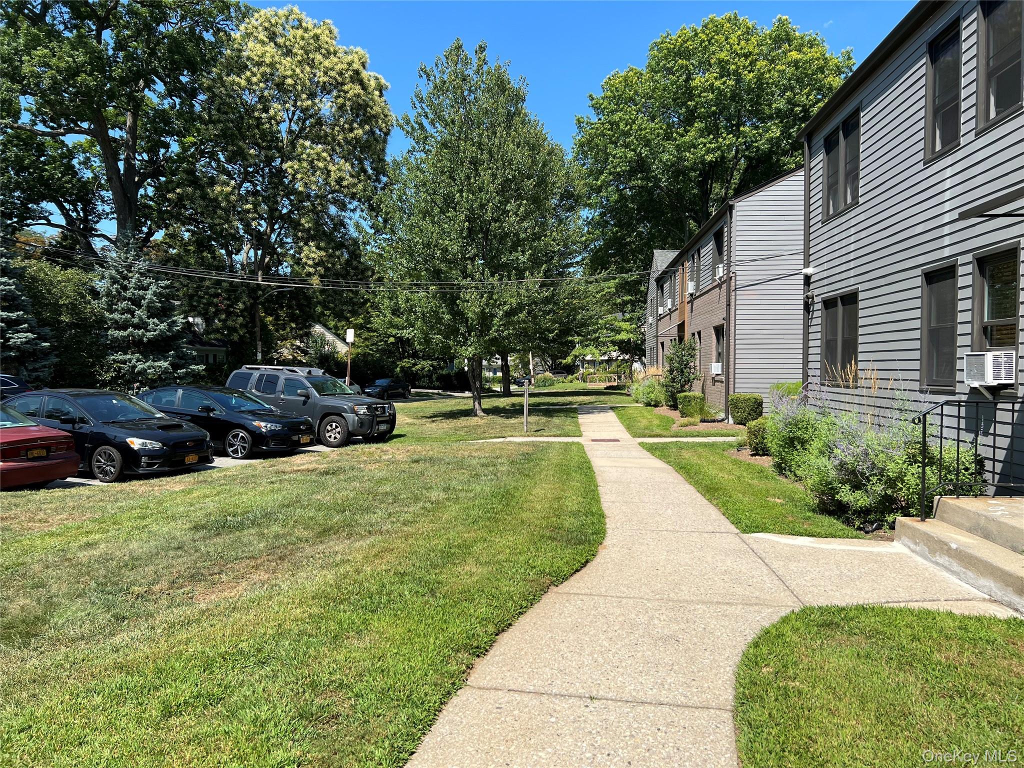 12 Hendrick Lane # 43E, Tarrytown, NY 10591