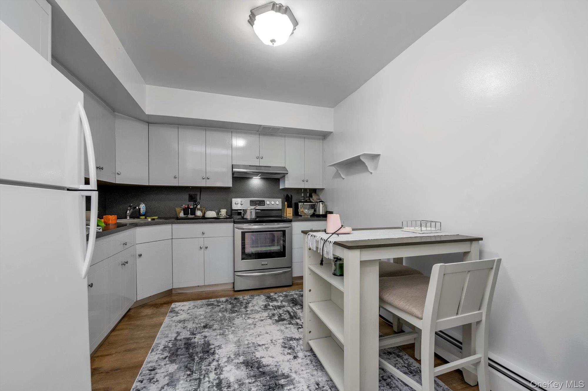 6126 164th Street, Fresh Meadows, NY 11365