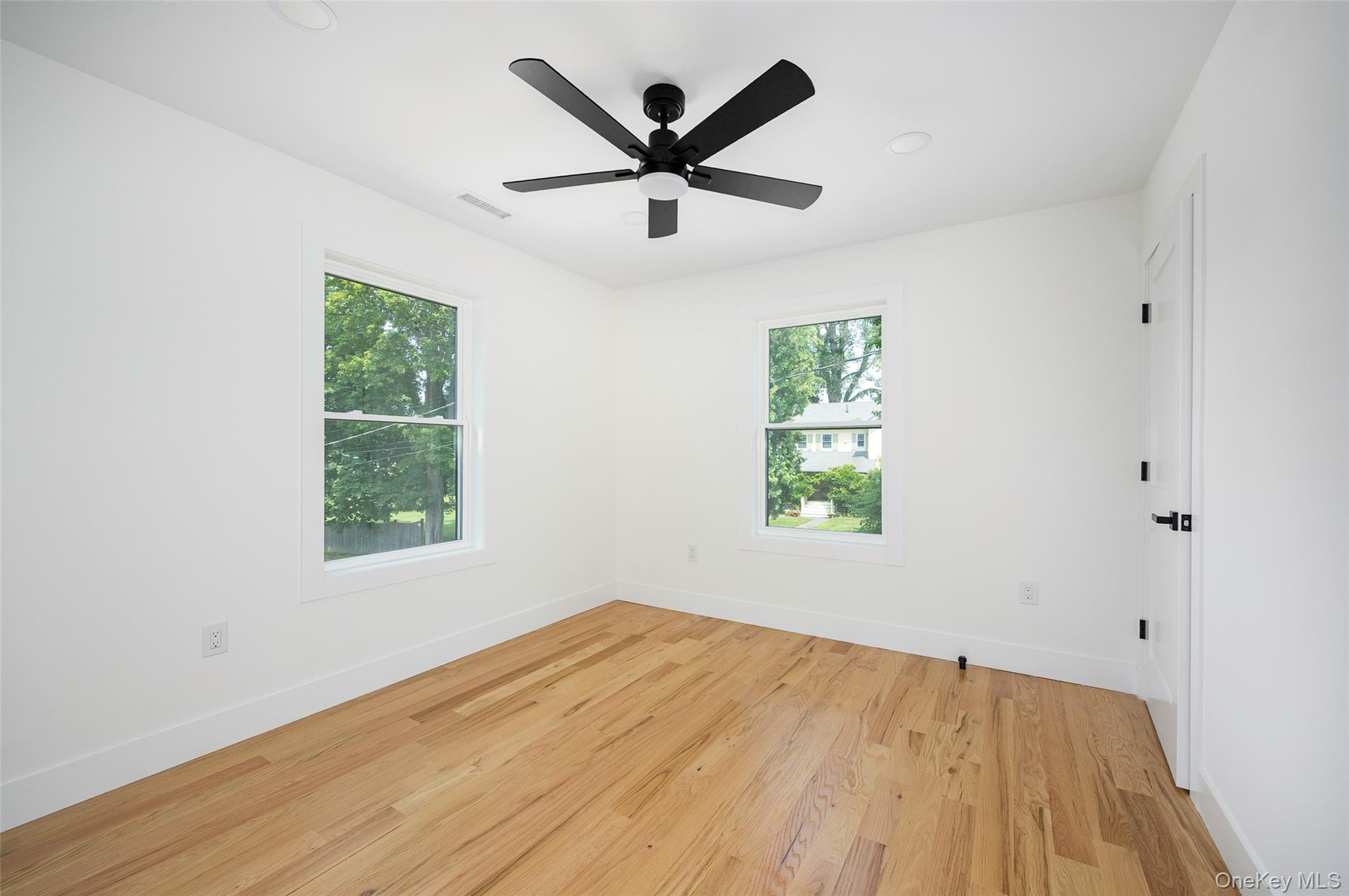 7441 S Broadway, Red Hook, NY 12571