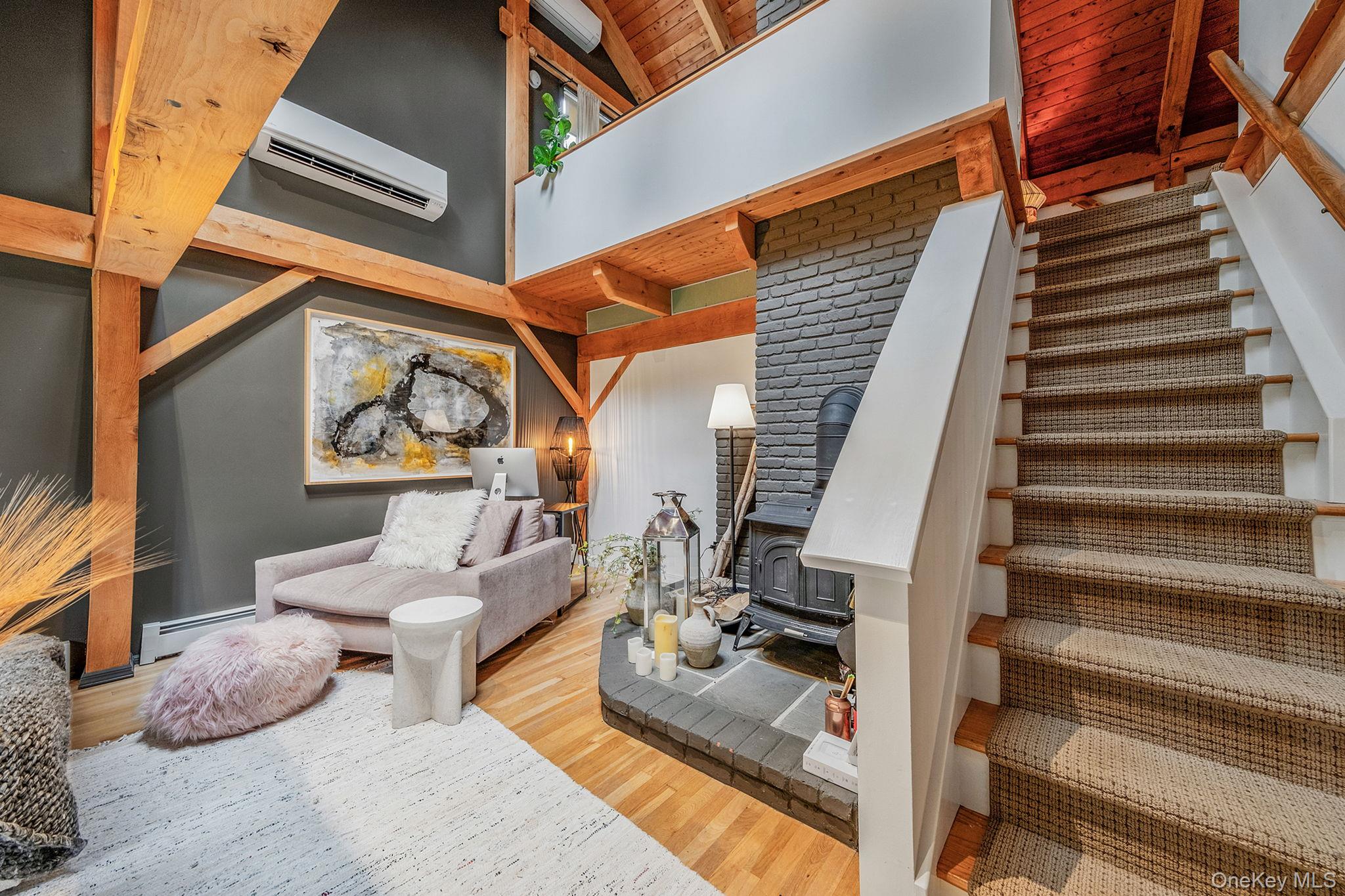 40 Linda Lane, Riverhead, NY 11901