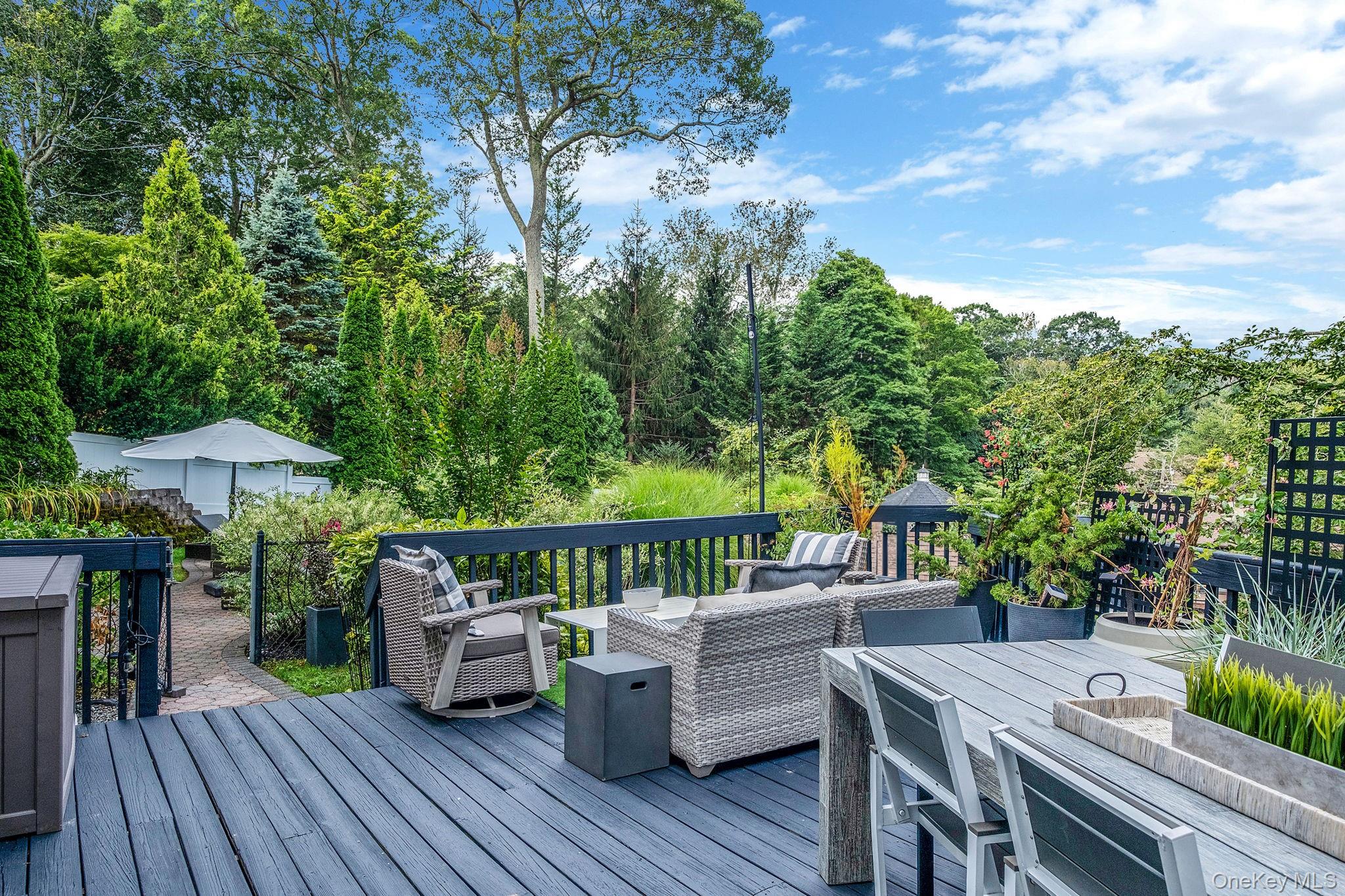 40 Linda Lane, Riverhead, NY 11901