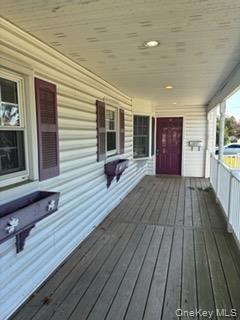 134 Veronica Lane, North Babylon, NY 11703