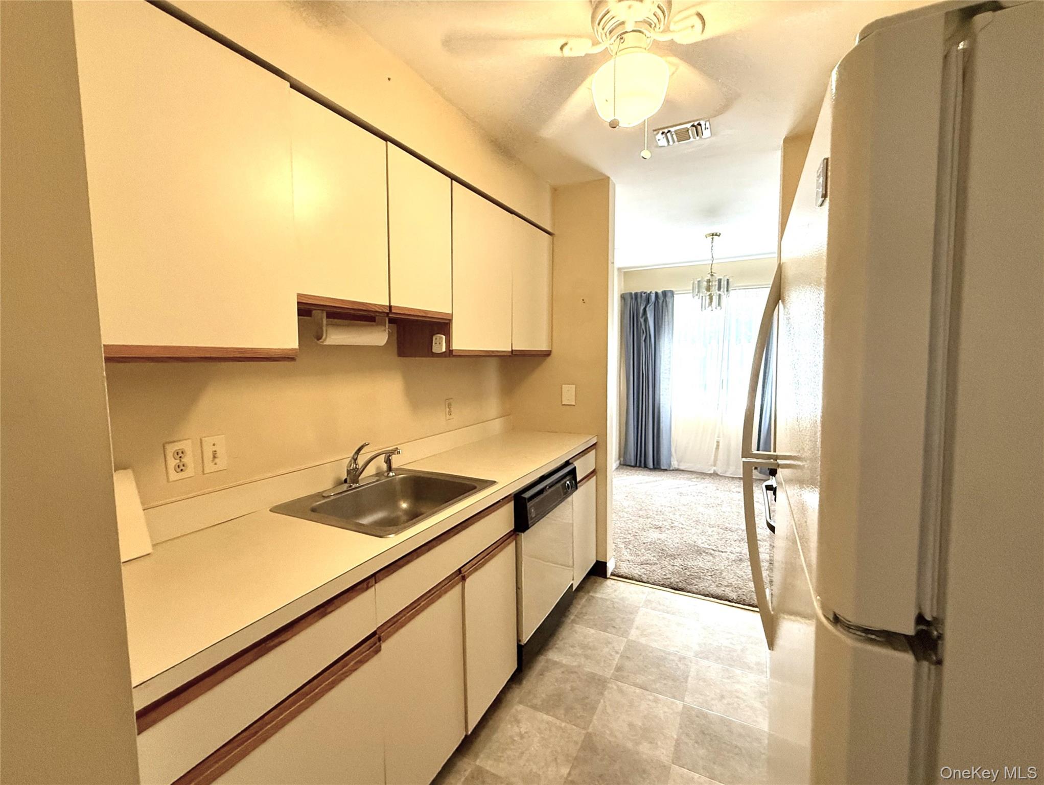 3110 Pine Cone Court, Poughkeepsie, NY 12603