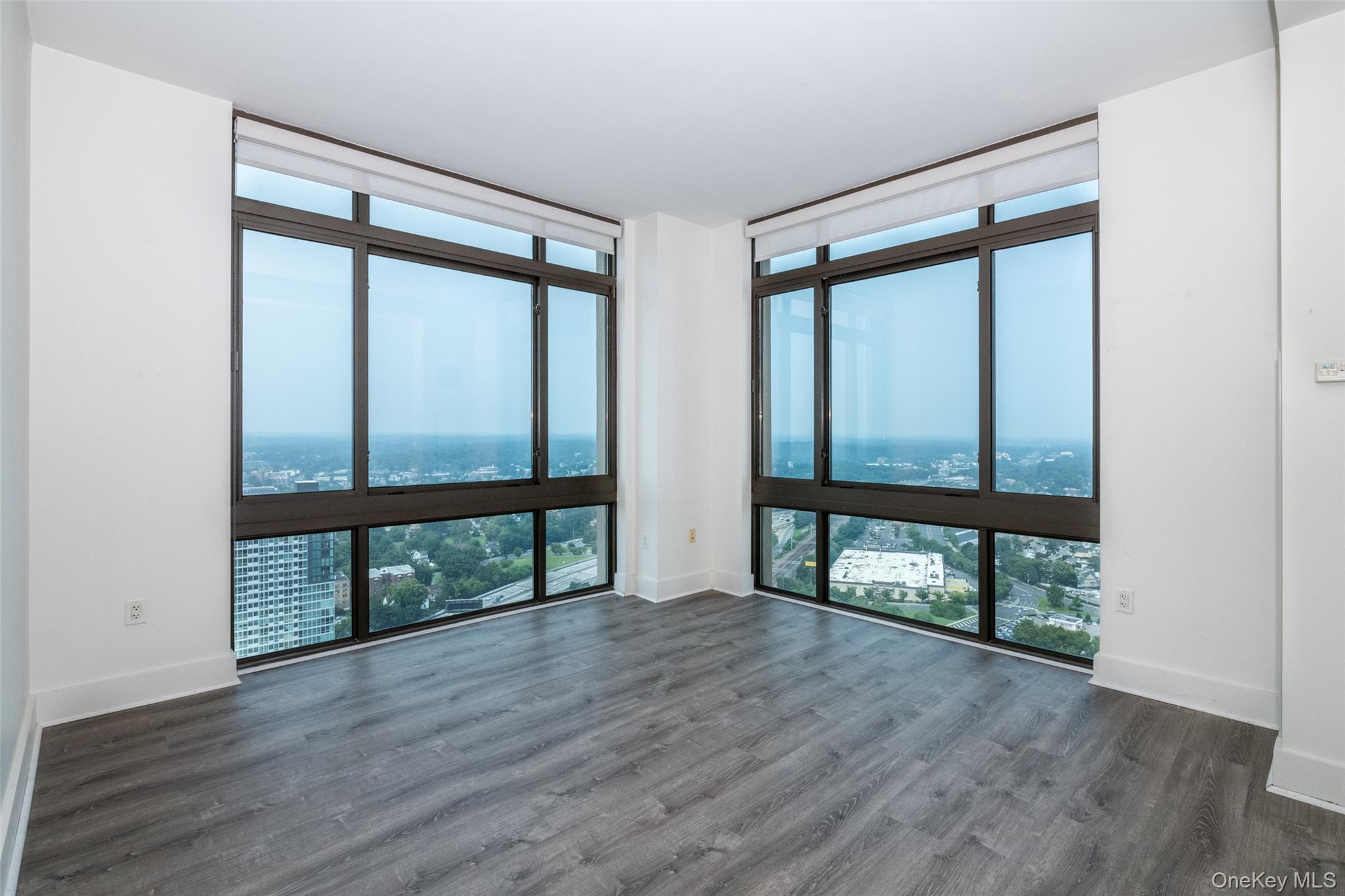 175 Huguenot Street # PH204, New Rochelle, NY 10801