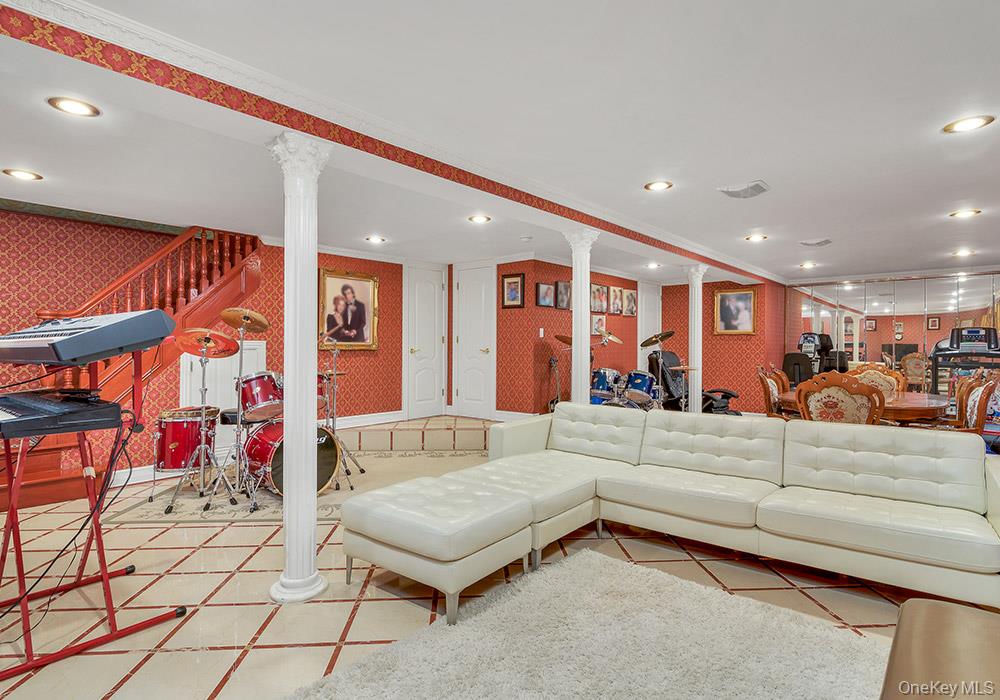 17624 Kildare Road, Jamaica Estates, NY 11432