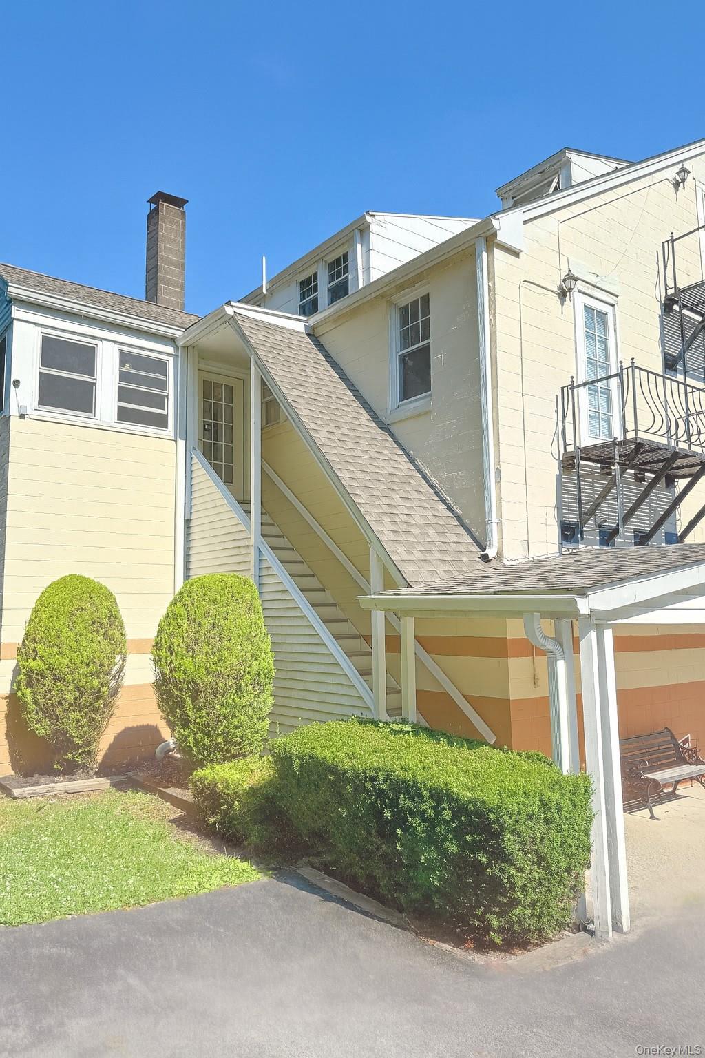 560 State Route 44 55 # E, Highland, NY 12528