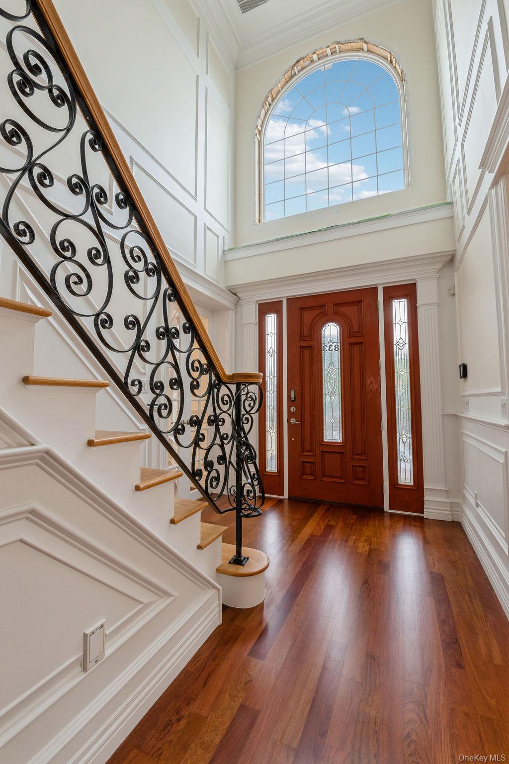 833 Glen Drive, Woodmere, NY 11598