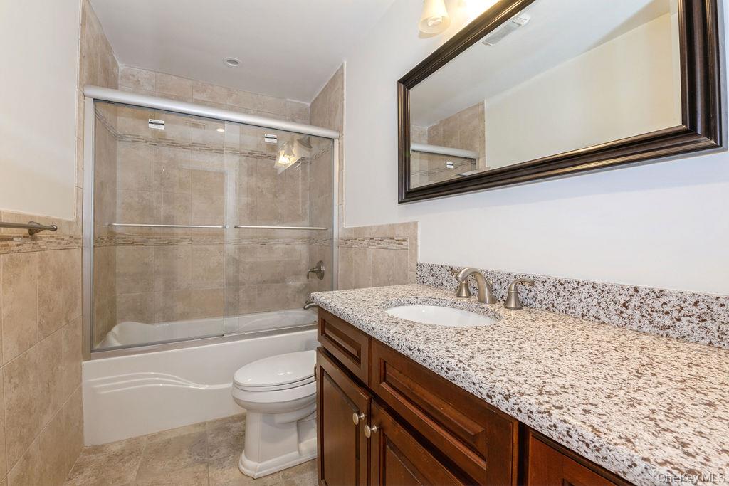 833 Glen Drive, Woodmere, NY 11598