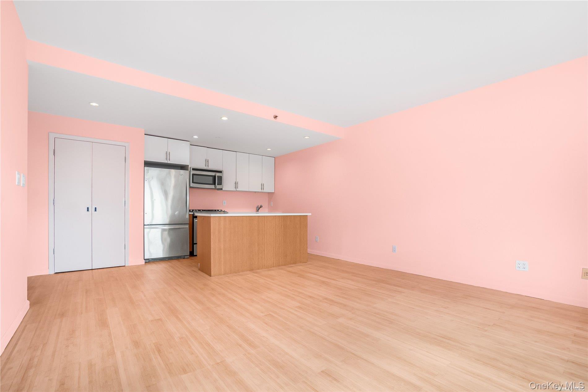 112-02 Northern Boulevard # PH-C, Corona, NY 11368
