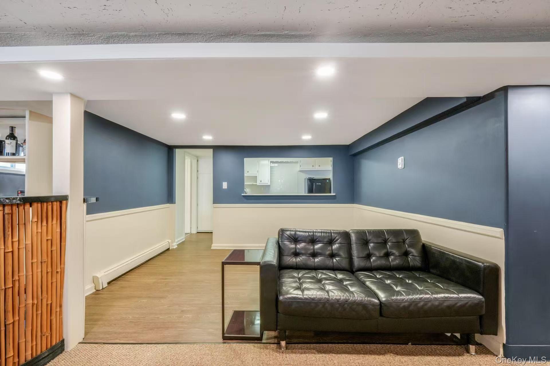 1641 Falmouth Avenue, New Hyde Park, NY 11040