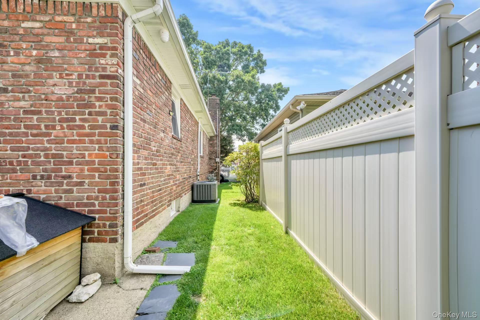 1641 Falmouth Avenue, New Hyde Park, NY 11040