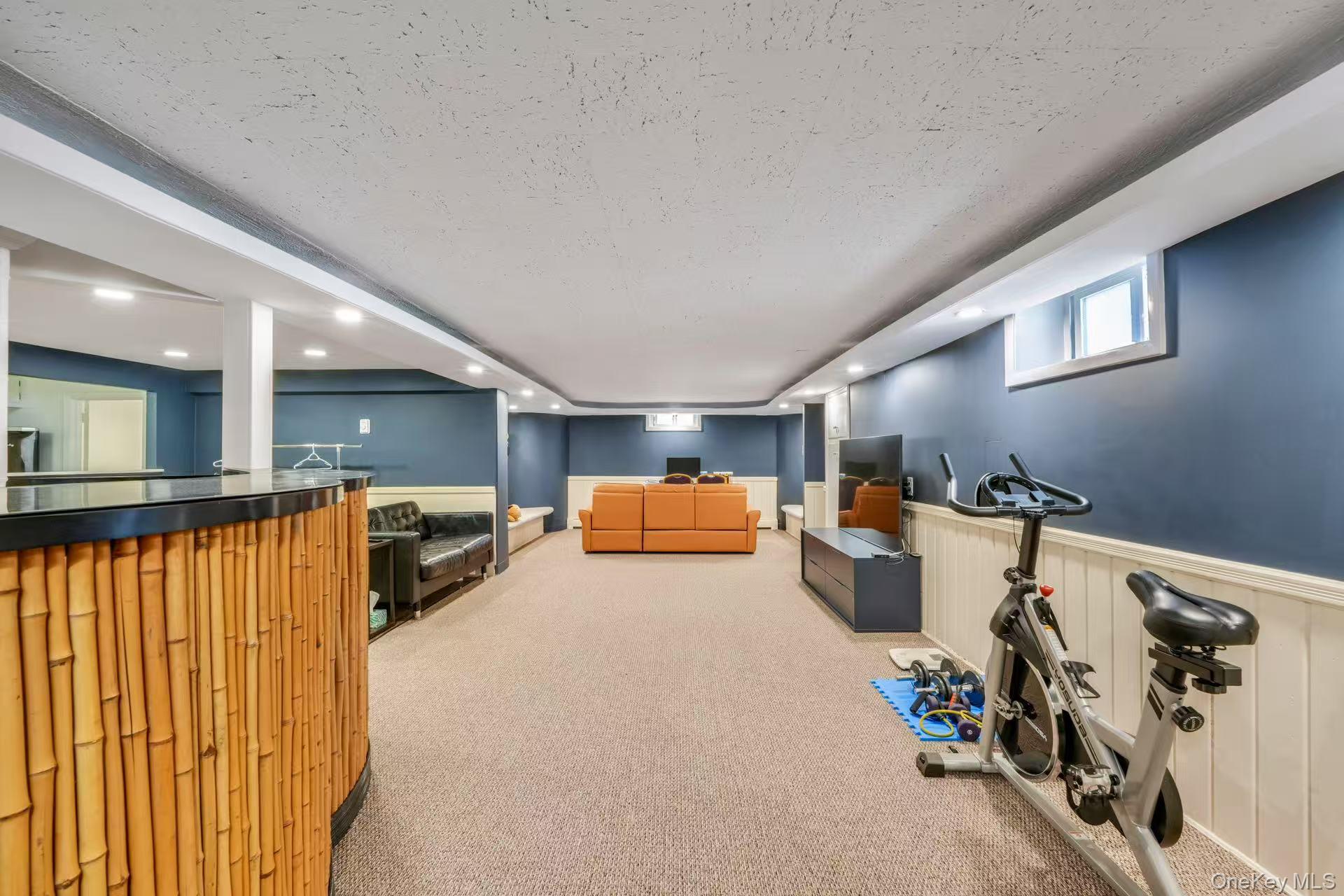 1641 Falmouth Avenue, New Hyde Park, NY 11040