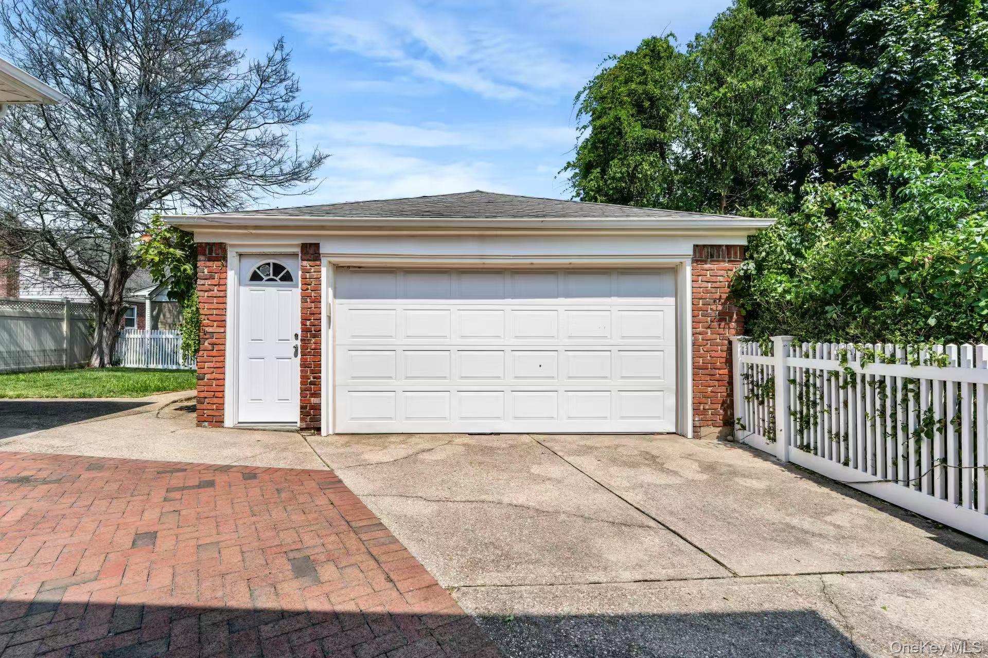 1641 Falmouth Avenue, New Hyde Park, NY 11040