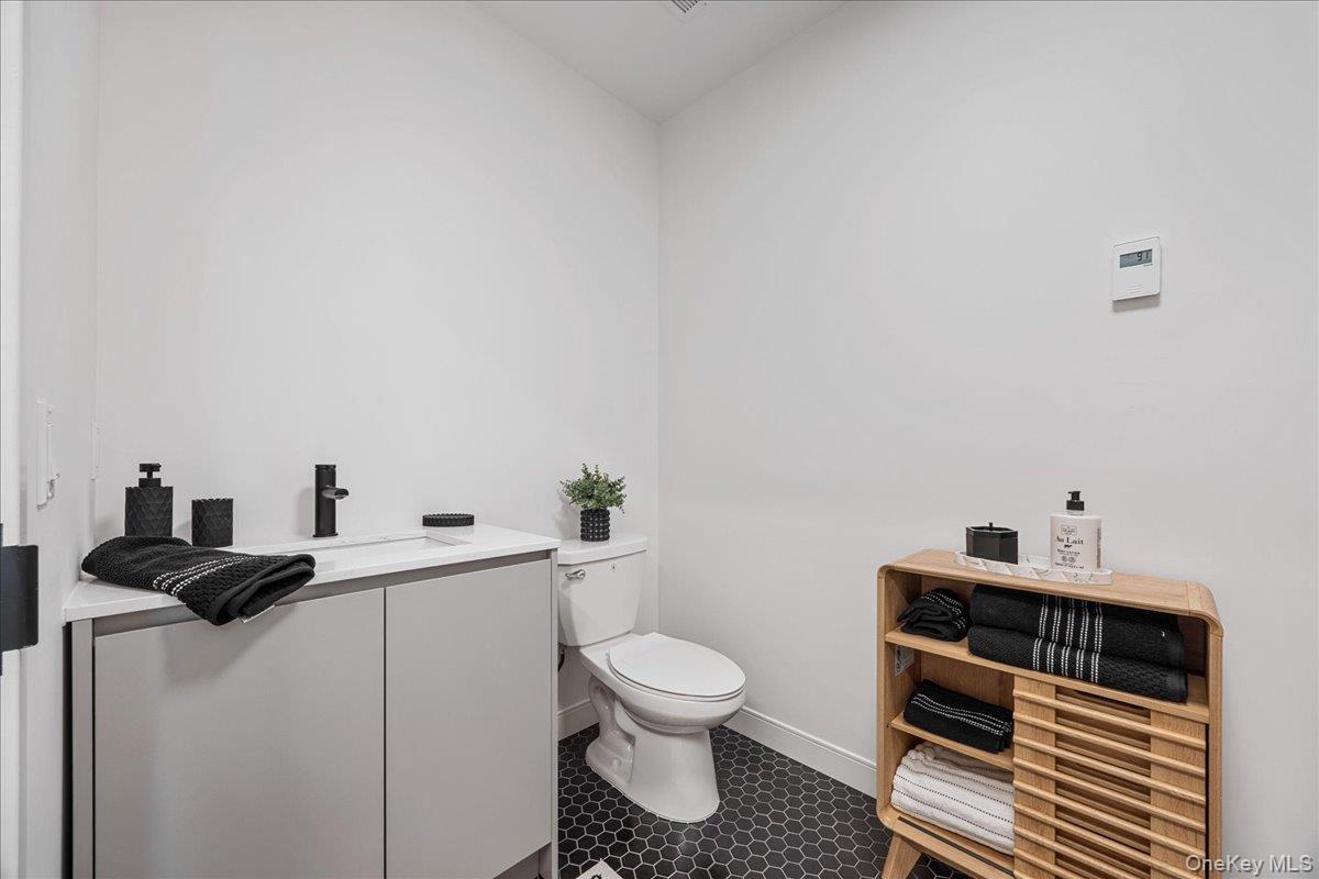 8 Chester Avenue # 203, White Plains, NY 10601