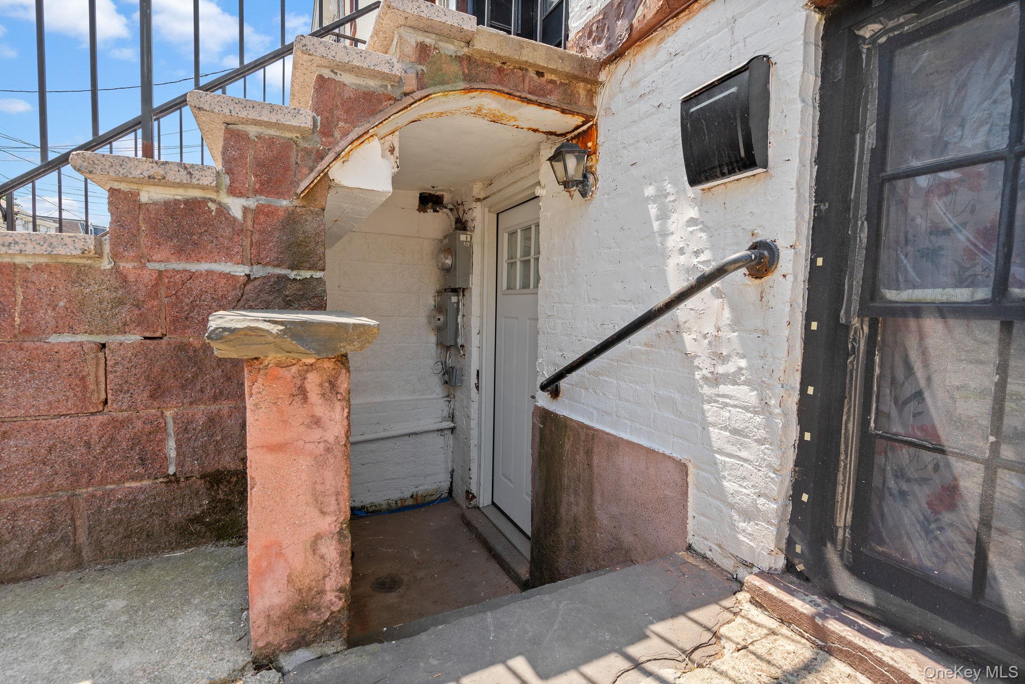 160 Lander Street, Newburgh, NY 12550