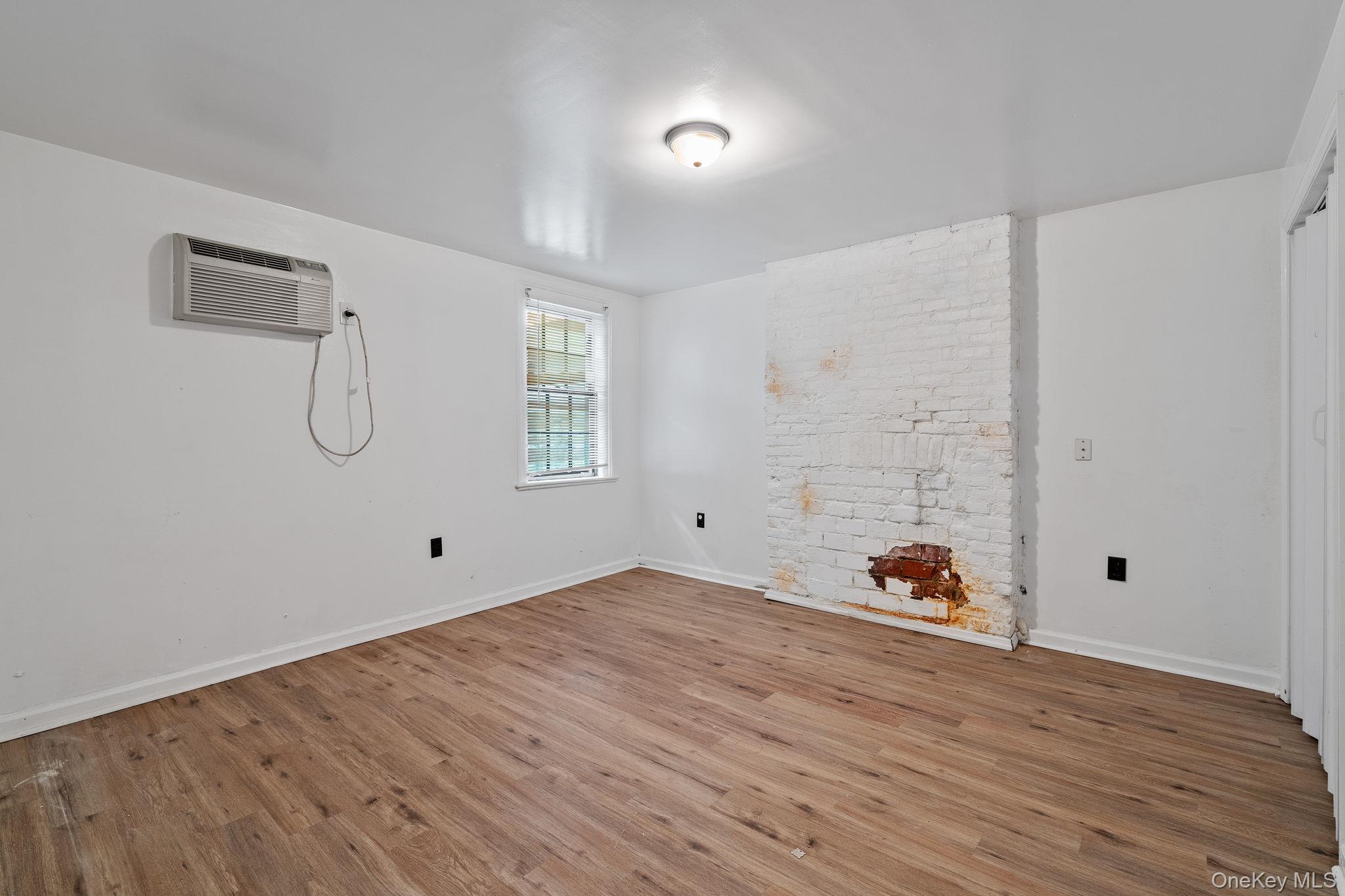 160 Lander Street, Newburgh, NY 12550