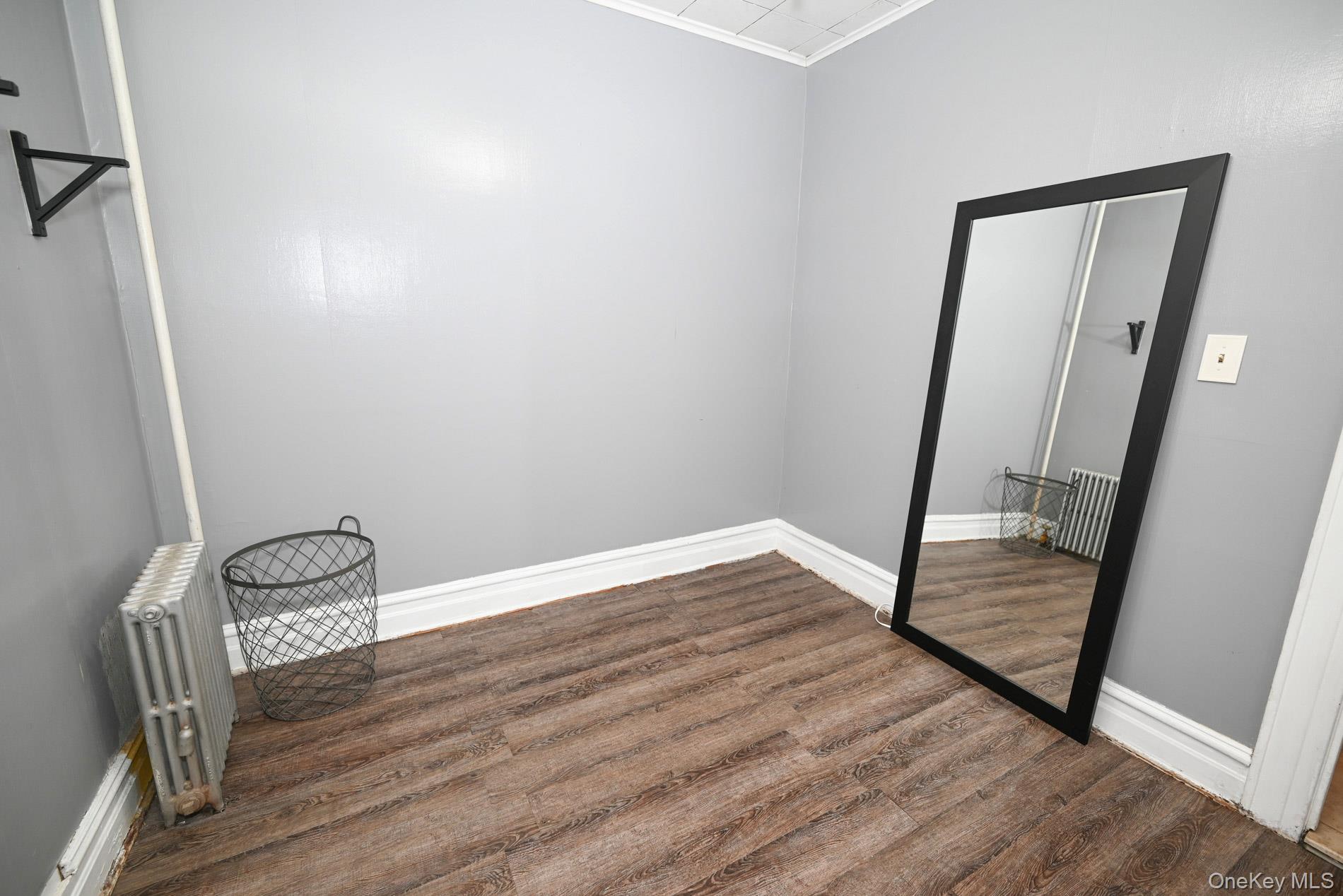 6060 Flushing Avenue, Maspeth, NY 11378