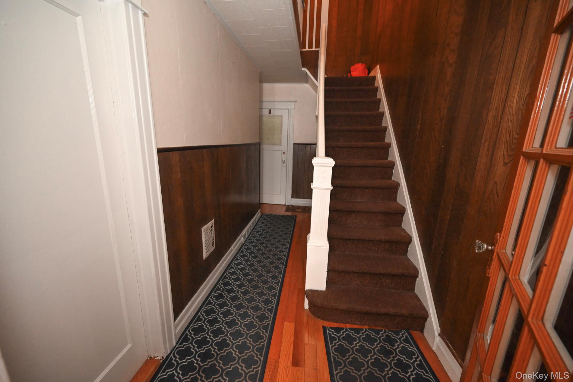 6062 Flushing Avenue, Maspeth, NY 11378