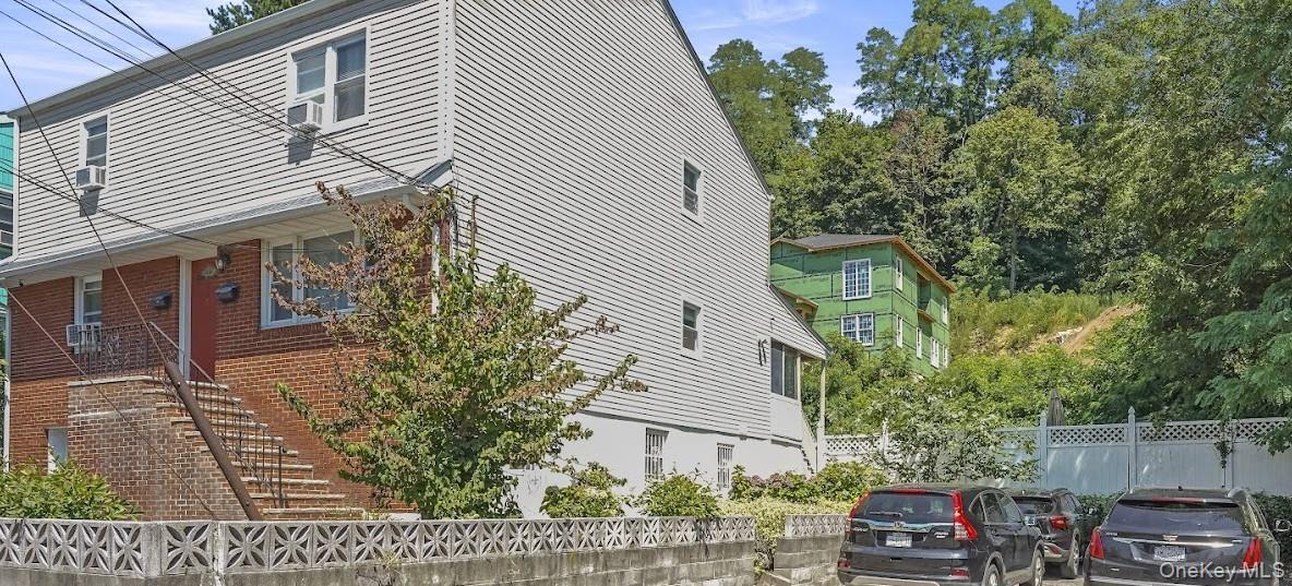 25 Montague Street, Yonkers, NY 10703