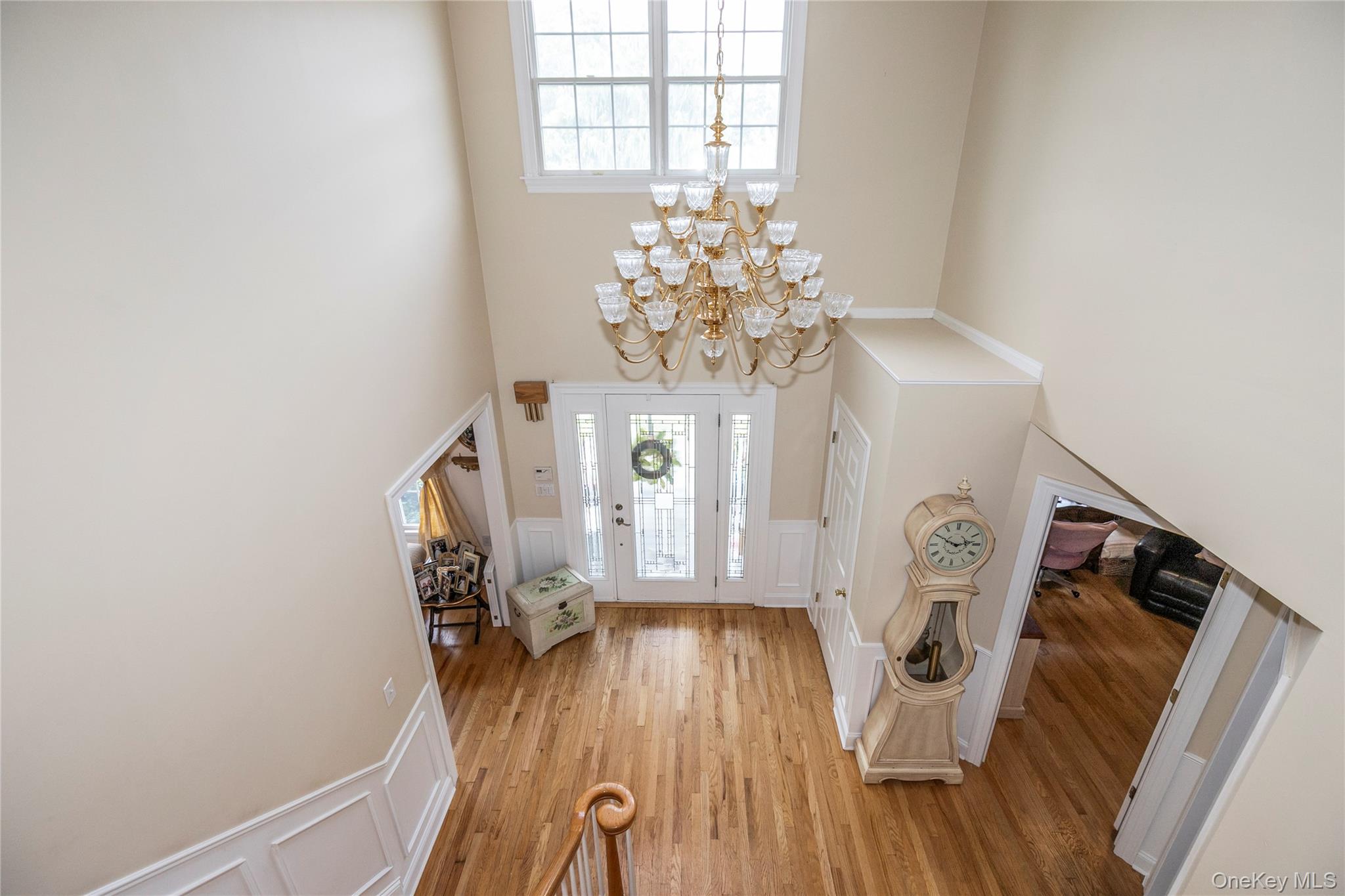 6 Rolling Wood Court, Hauppauge, NY 11788