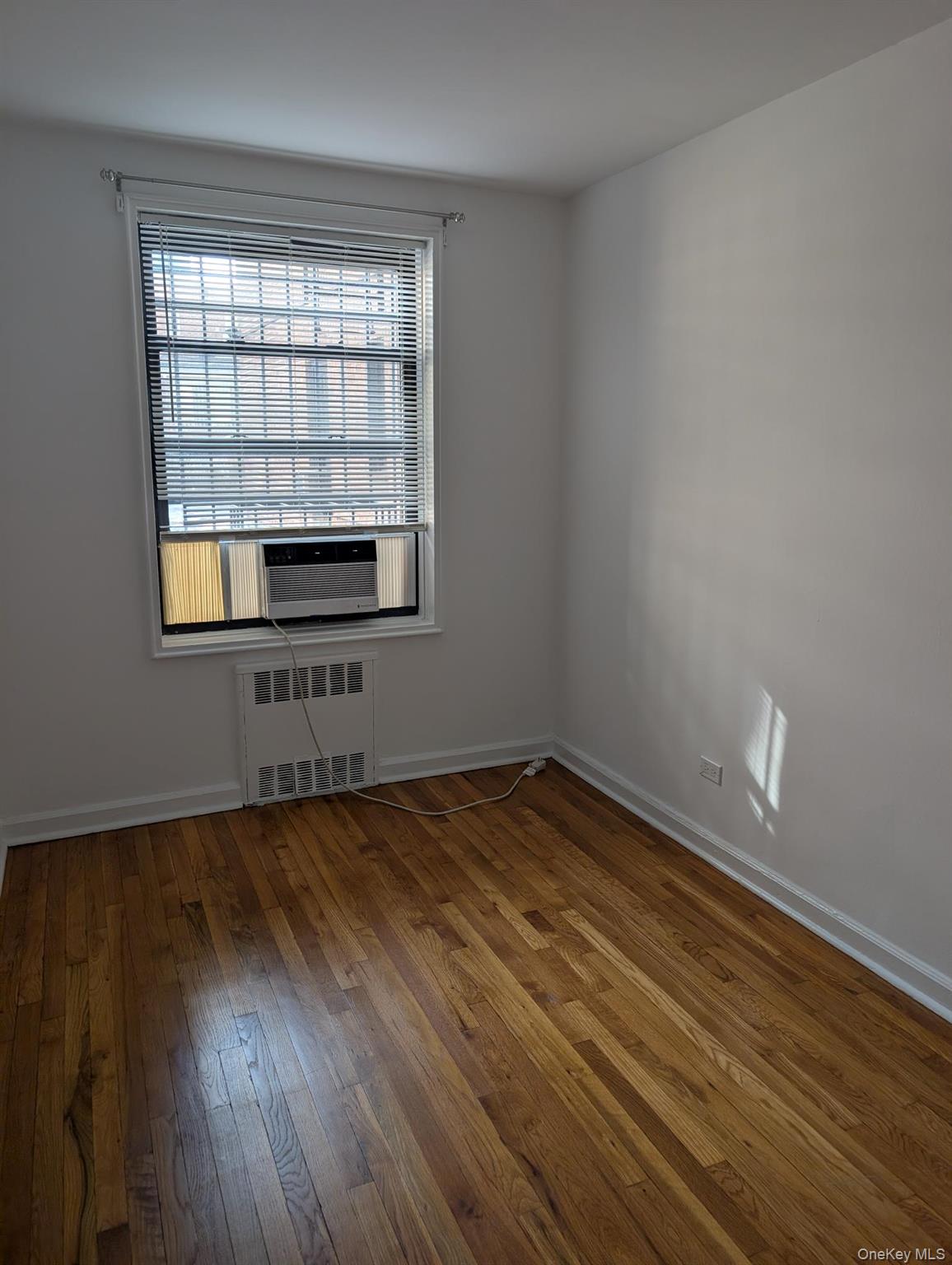 10212 65th Avenue # D17, Forest Hills, NY 11375