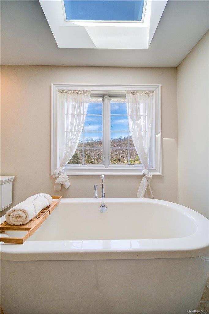 11 Saddle Hill Road, Chester, NY 10918