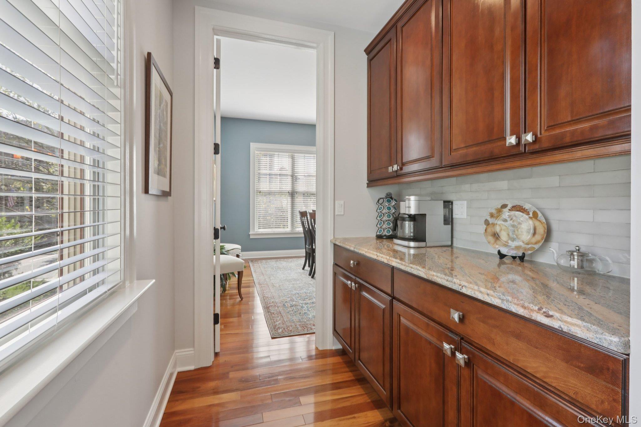 21 Long House Road, Warwick, NY 10990