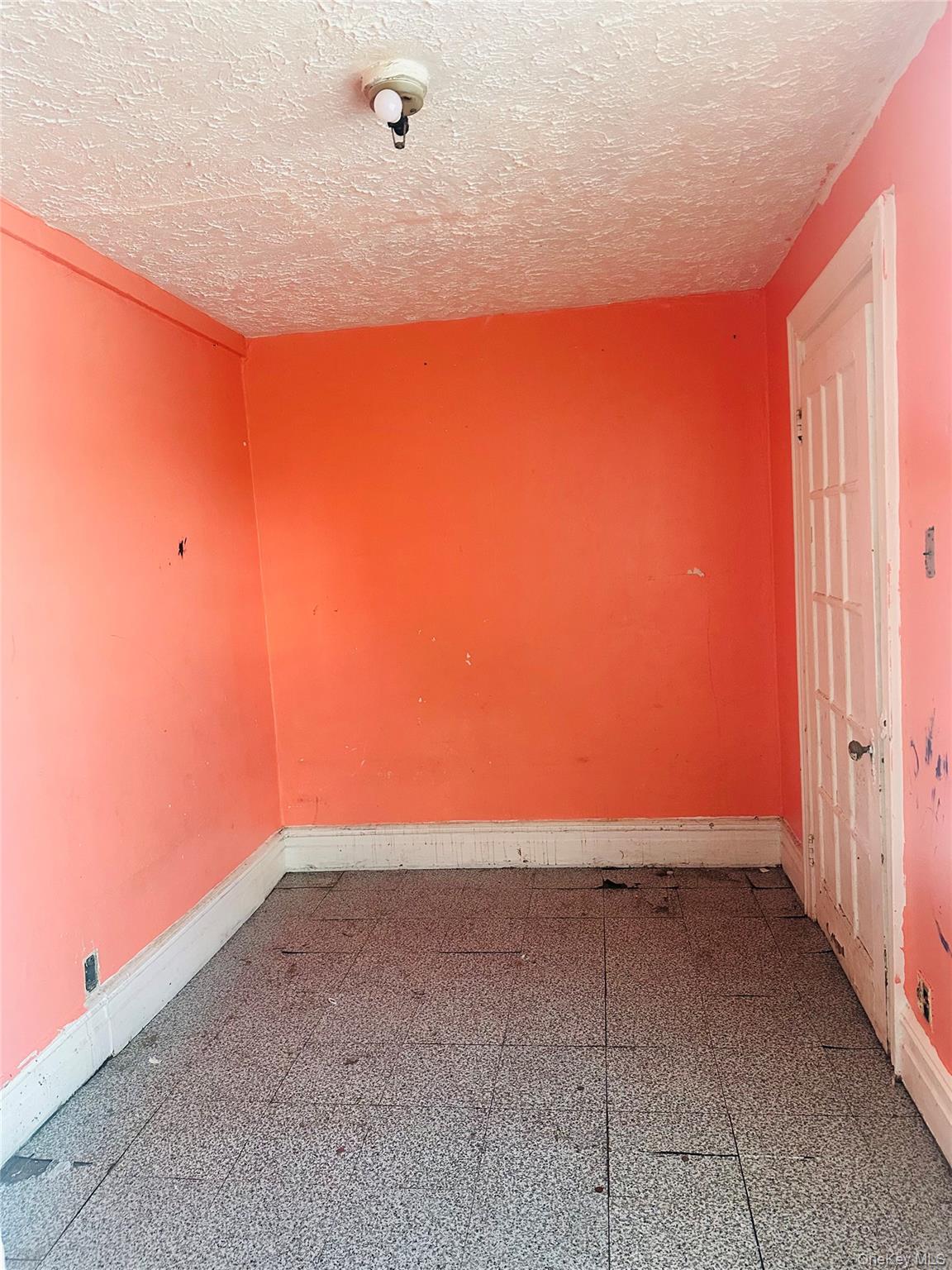 2931 Yates Avenue, Bronx, NY 10469