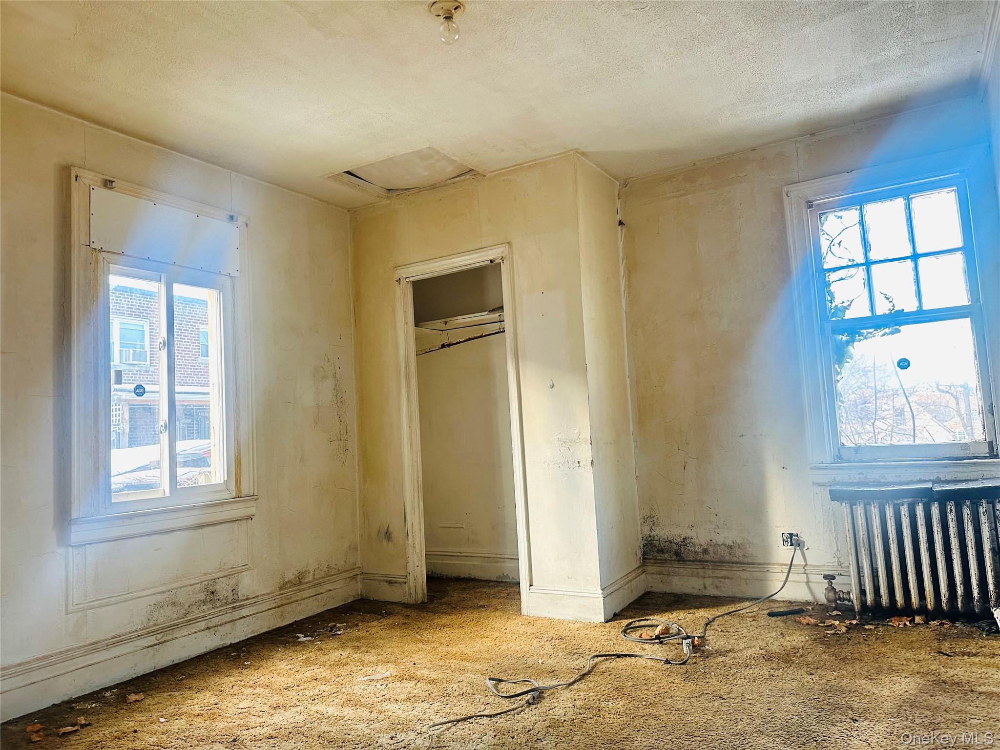 2931 Yates Avenue, Bronx, NY 10469