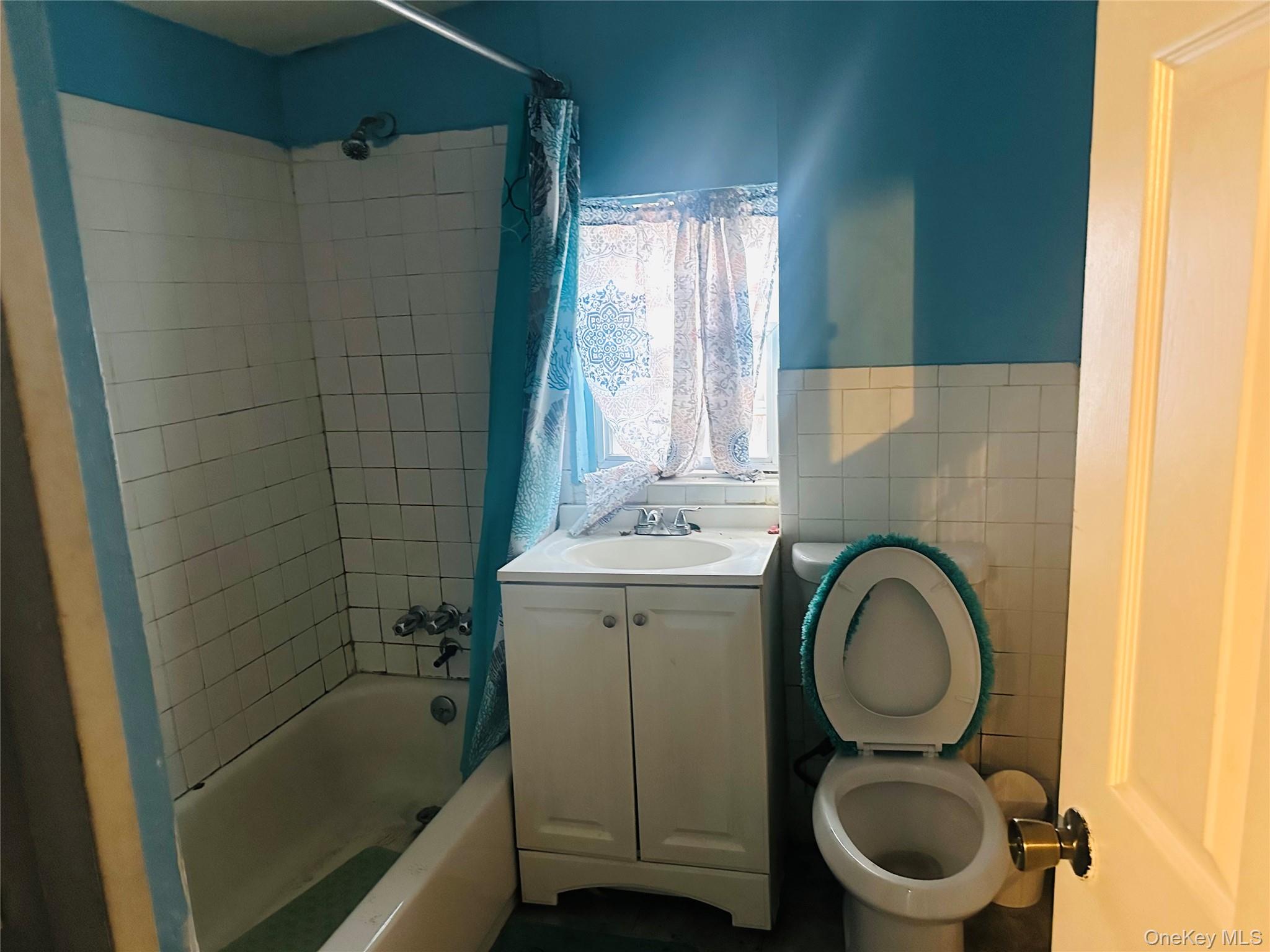 2931 Yates Avenue, Bronx, NY 10469