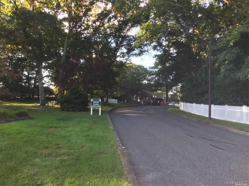 419F Weymouth Court # F, Ridge, NY 11961