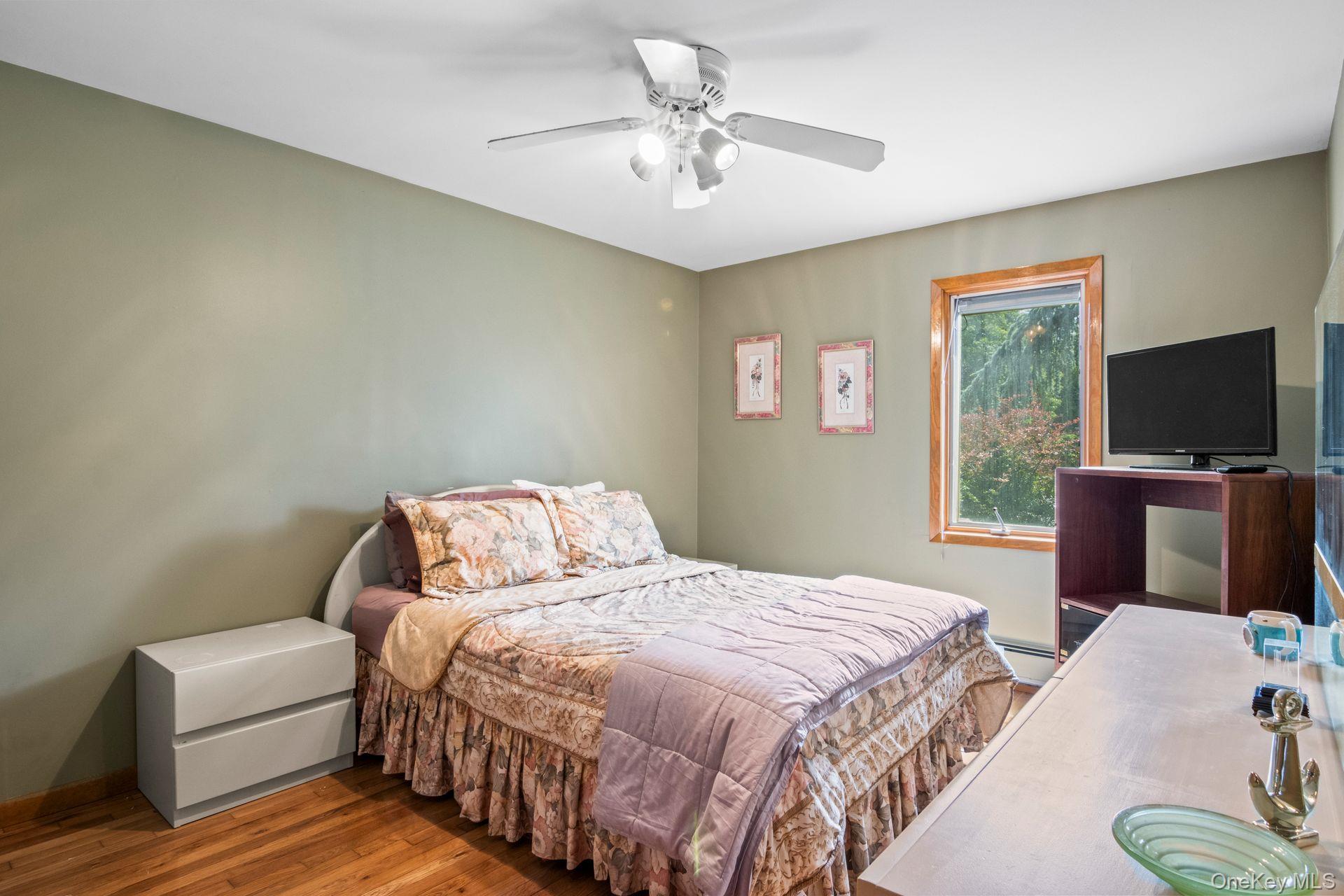 127 Church Road, Great River, NY 11739