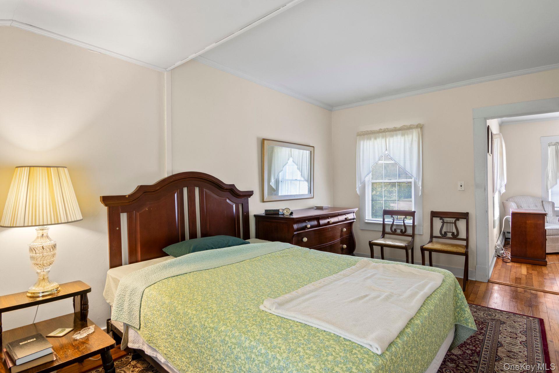 651 Sayville Avenue, Sayville, NY 11782