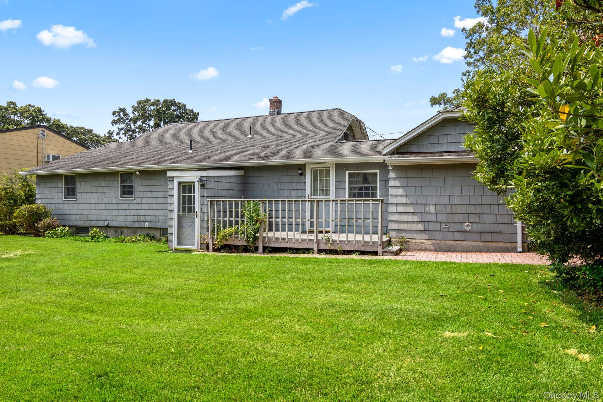 651 Sayville Avenue, Sayville, NY 11782