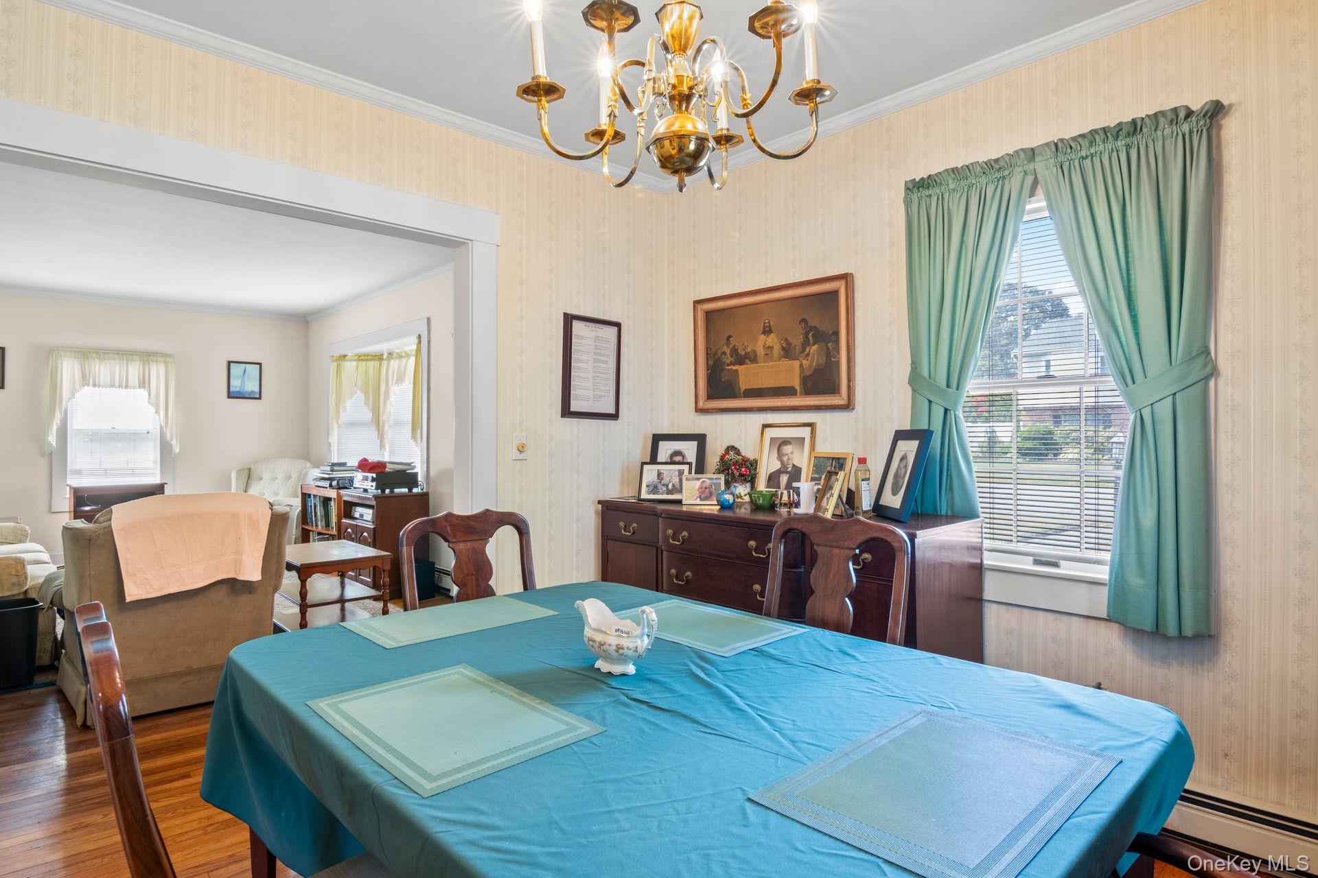 651 Sayville Avenue, Sayville, NY 11782