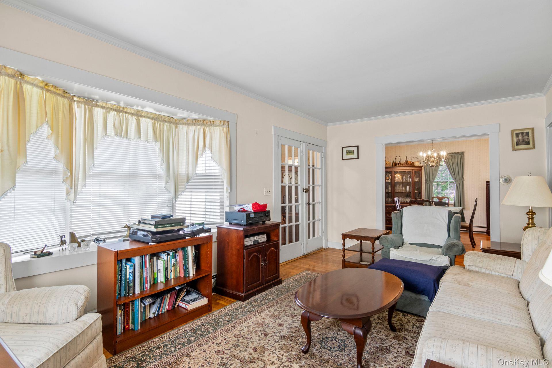 651 Sayville Avenue, Sayville, NY 11782