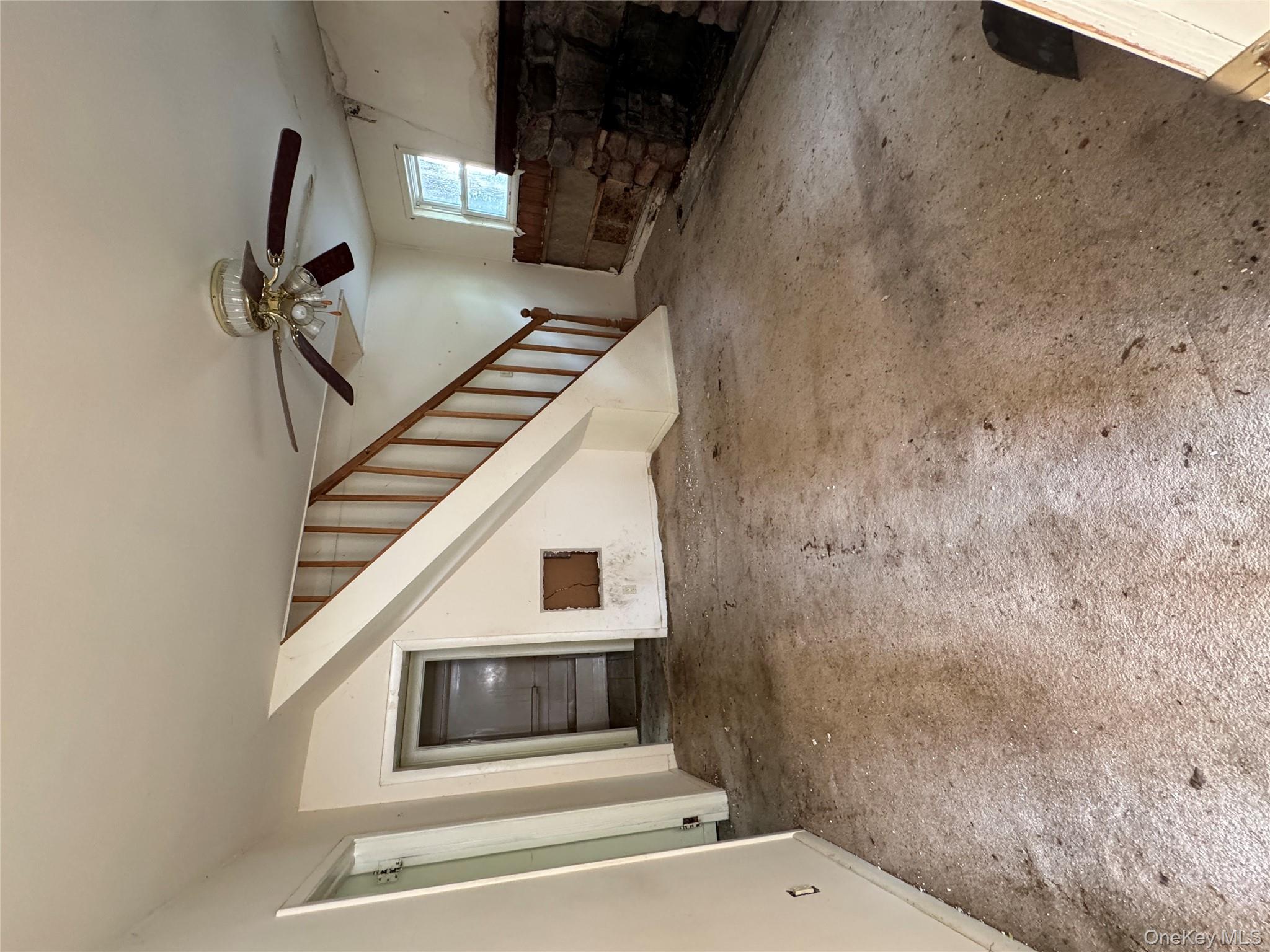 157 Tanglewylde Road, Lake Peekskill, NY 10537