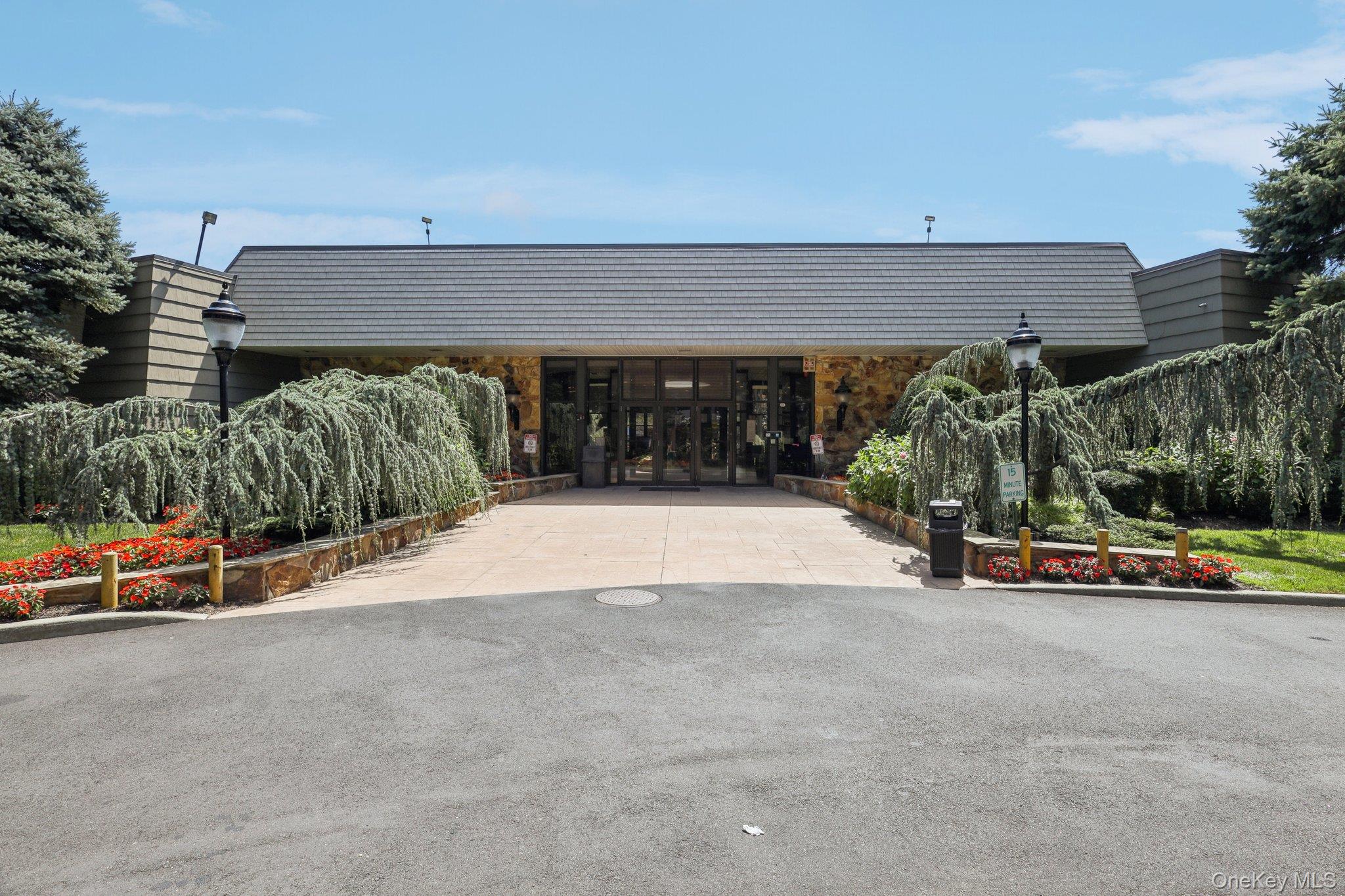 137 Golf Lane, Medford, NY 11763