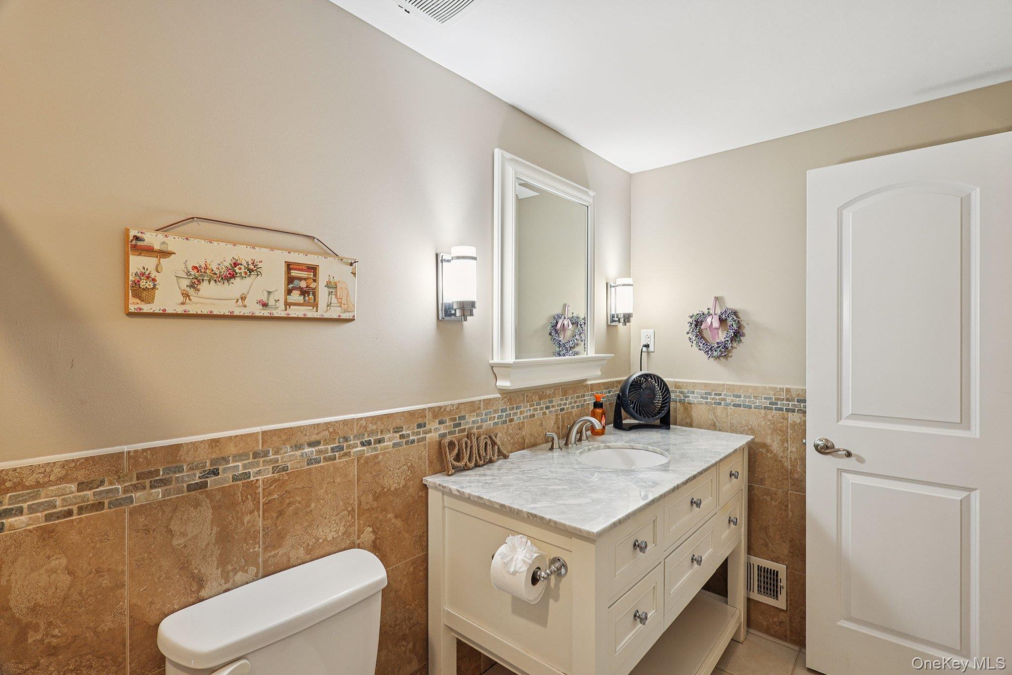 137 Golf Lane, Medford, NY 11763