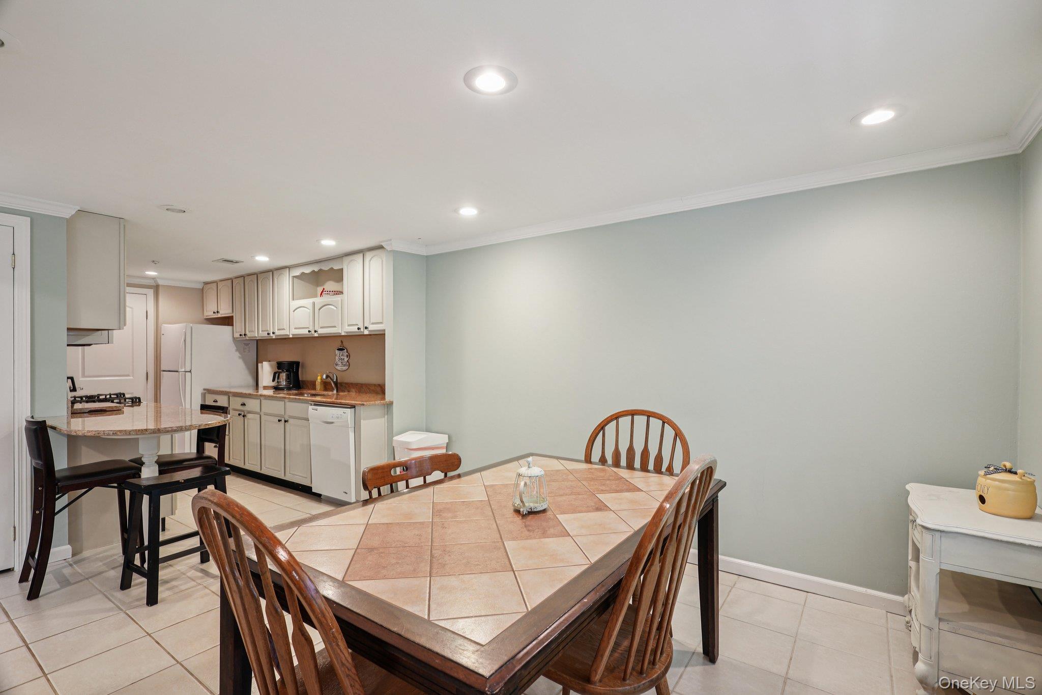 137 Golf Lane, Medford, NY 11763