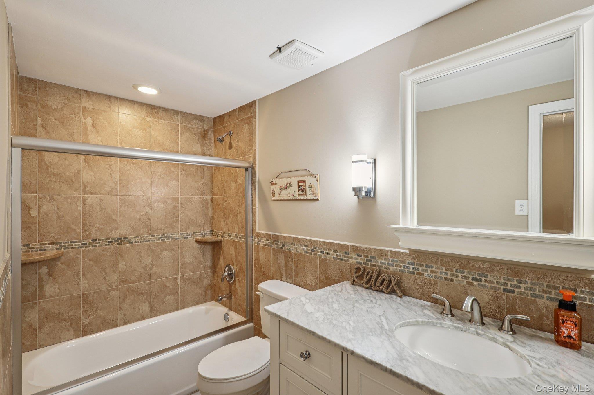 137 Golf Lane, Medford, NY 11763