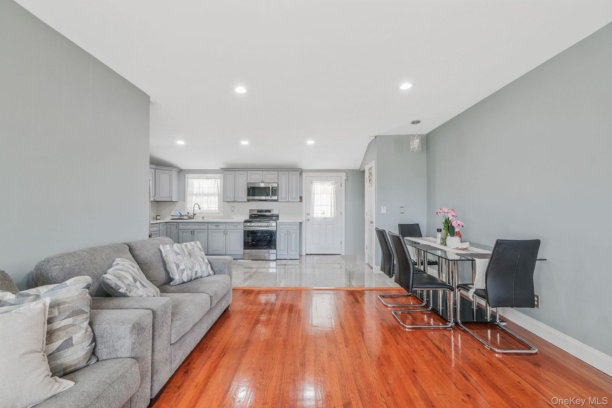 1010 Motor Parkway, Central Islip, NY 11722