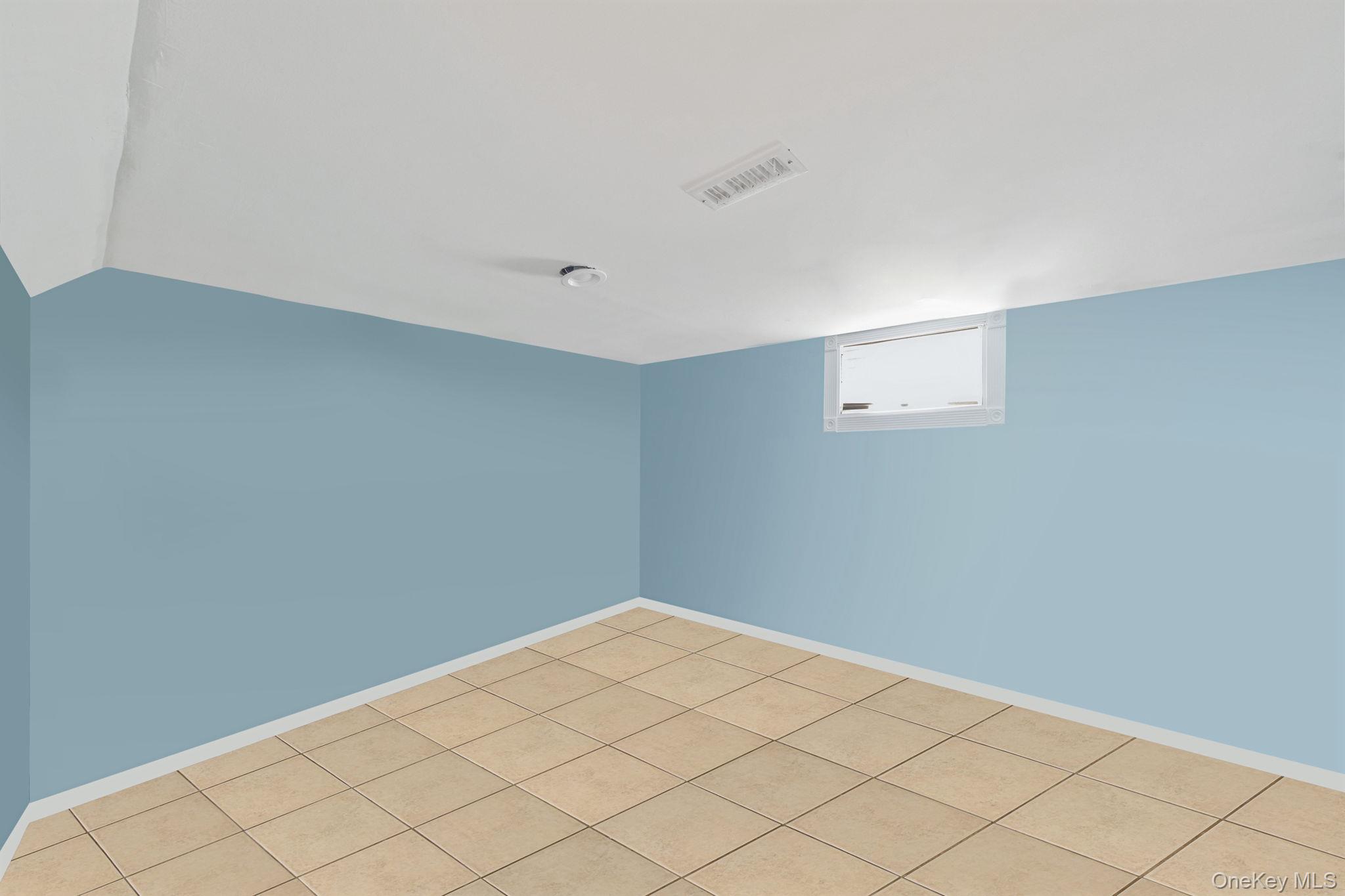 1010 Motor Parkway, Central Islip, NY 11722