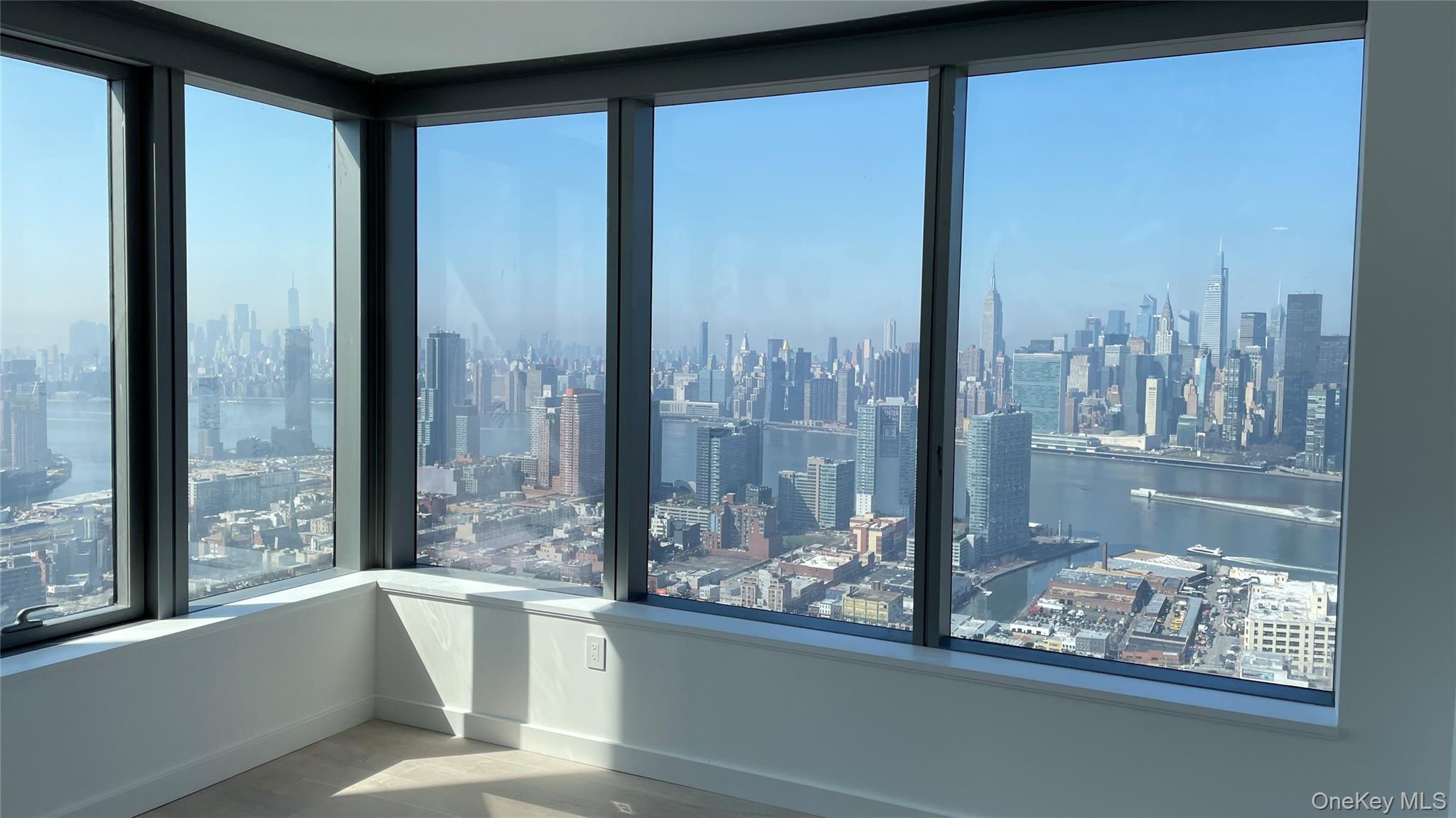 3 Court Square W # 5211, Long Island City, NY 11101