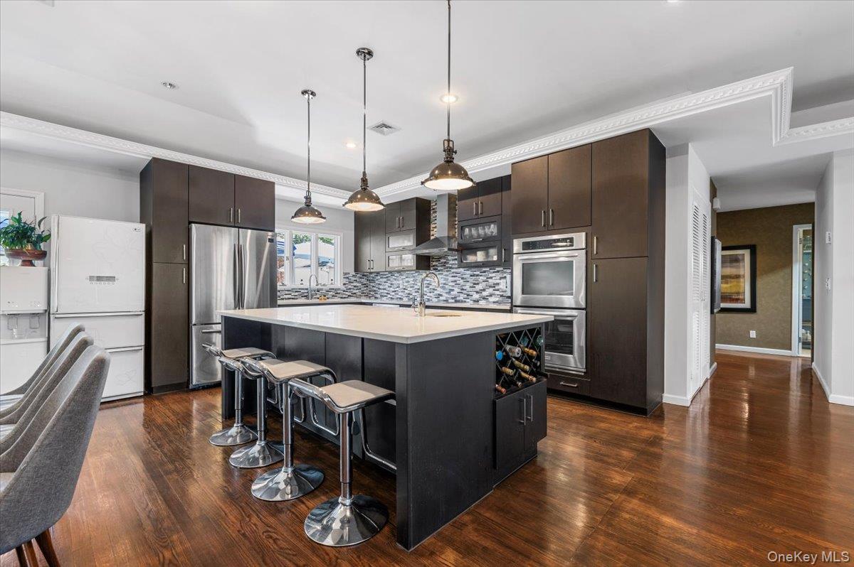 844 Flanders Drive, Valley Stream, NY 11581