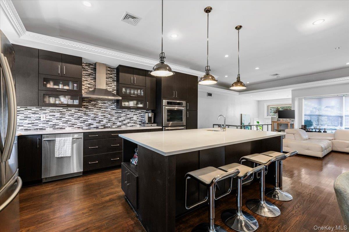 844 Flanders Drive, Valley Stream, NY 11581