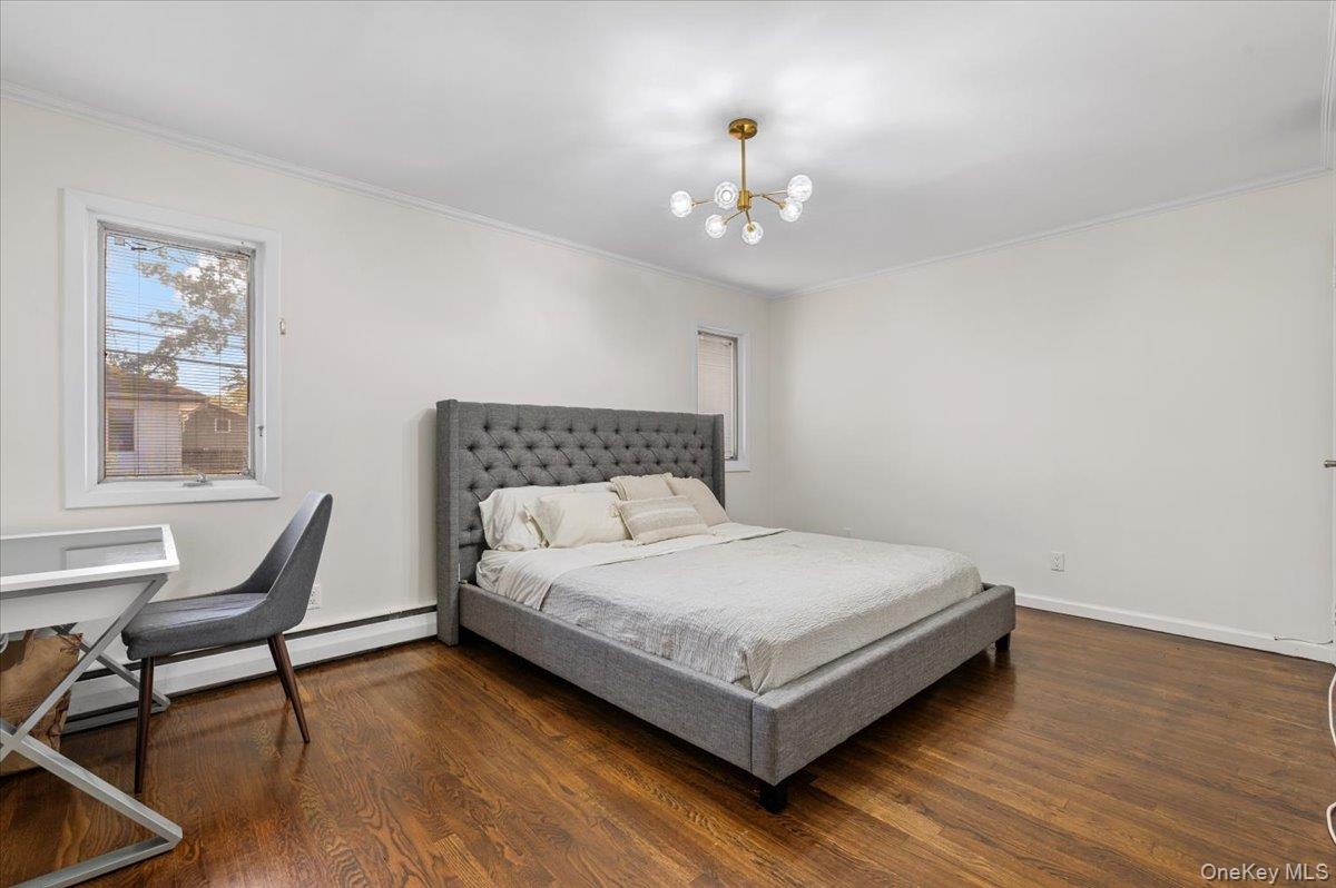 844 Flanders Drive, Valley Stream, NY 11581